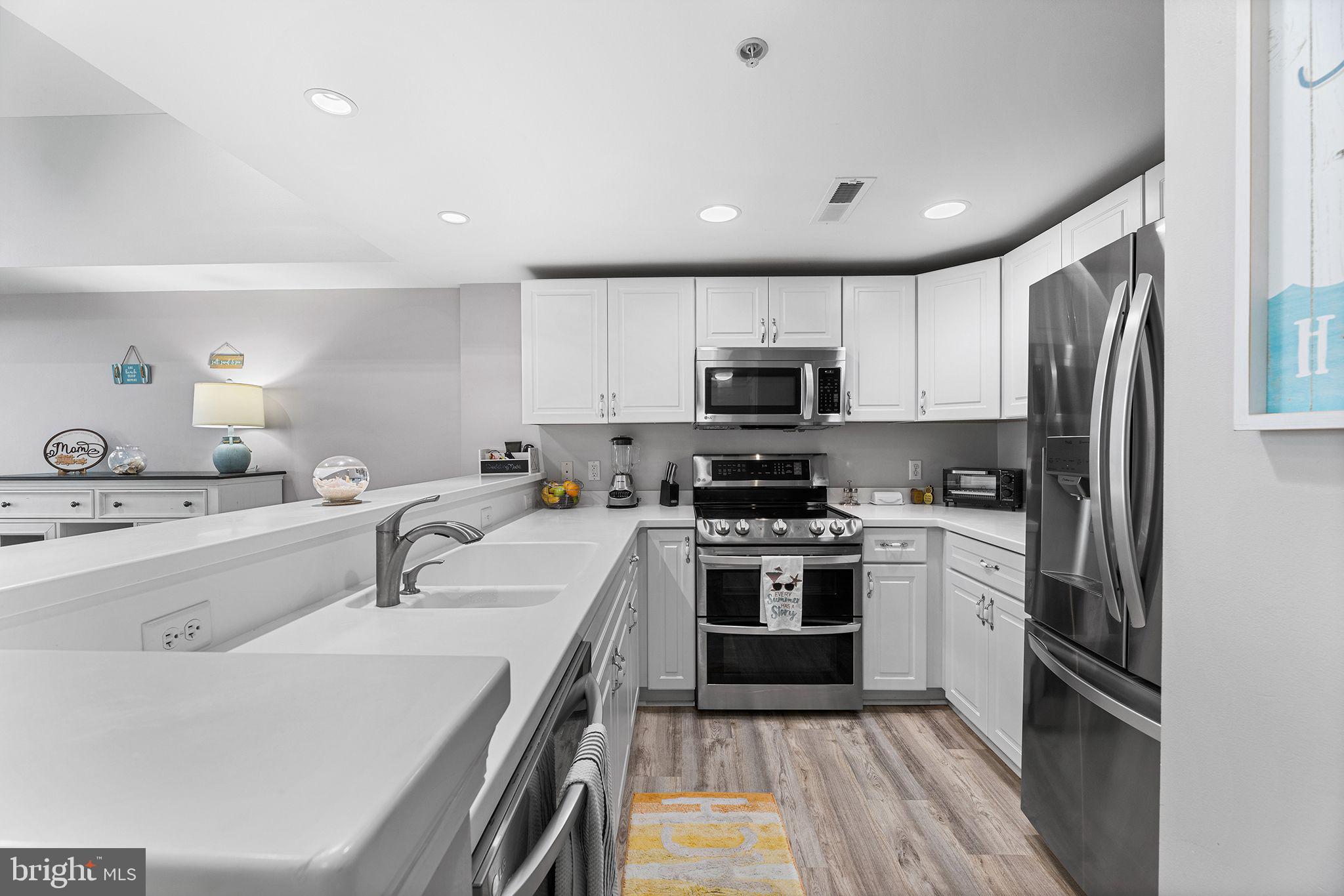 5300 Coastal Hwy #403