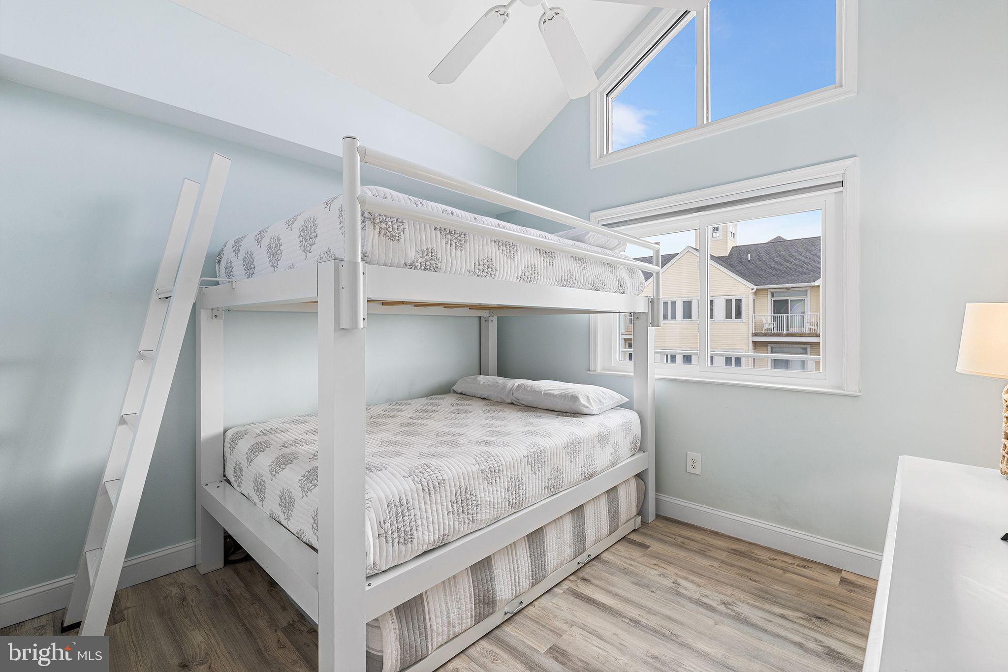 5300 Coastal Hwy #403