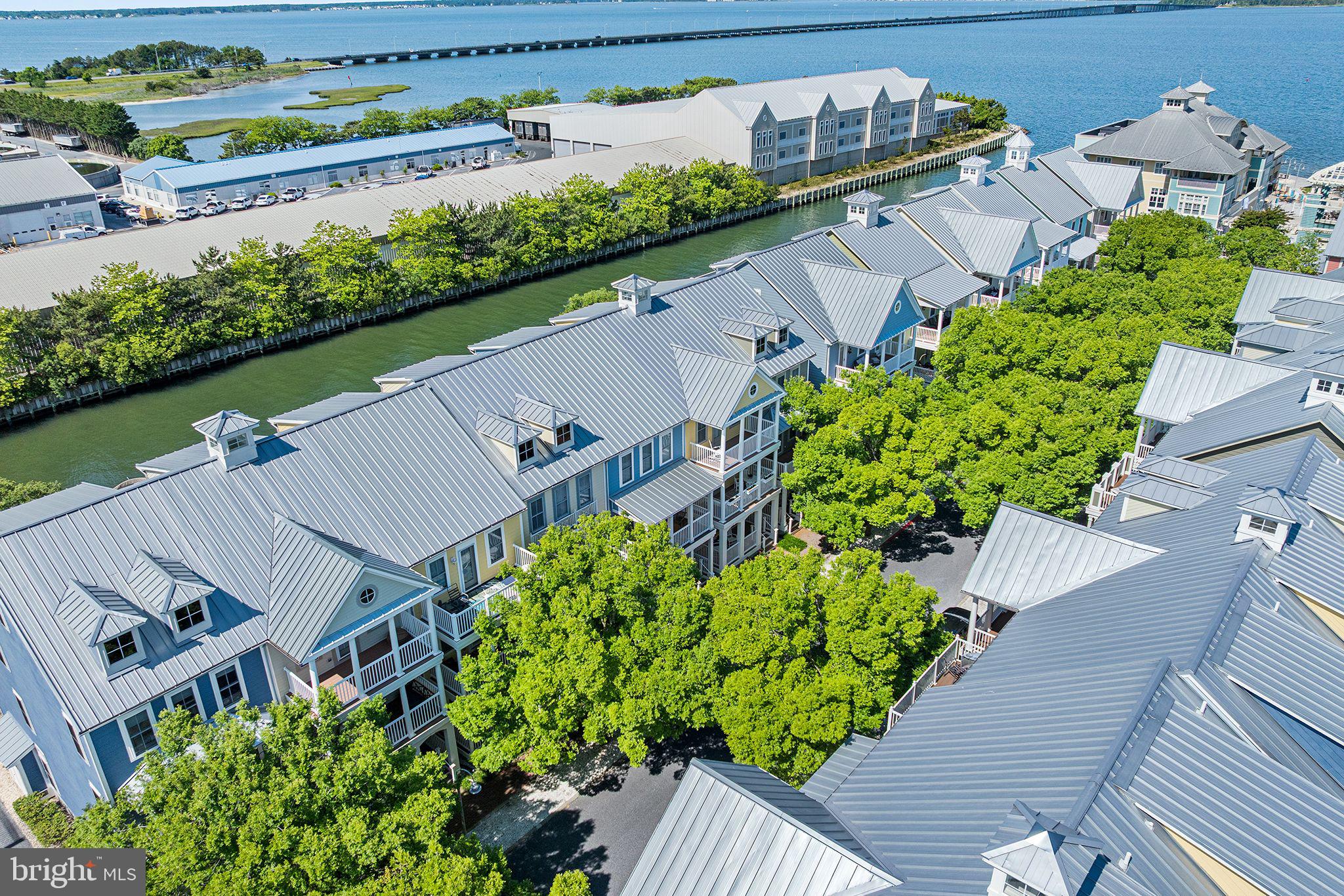 43 Island Edge Dr