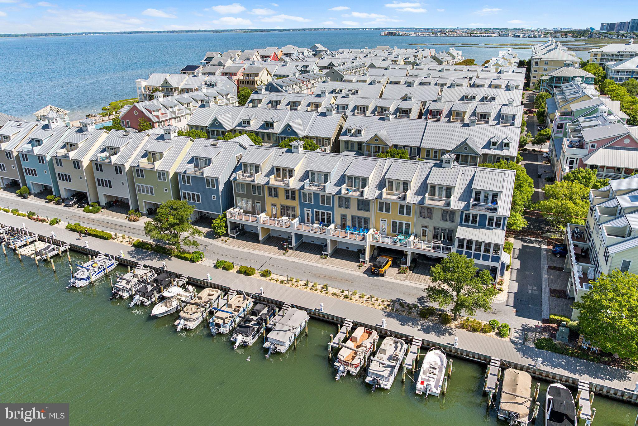 43 Island Edge Dr
