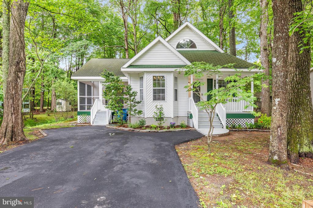74 Bramblewood Dr