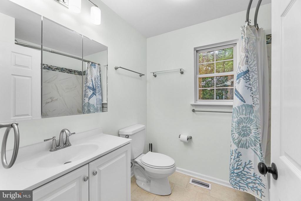 74 Bramblewood Dr