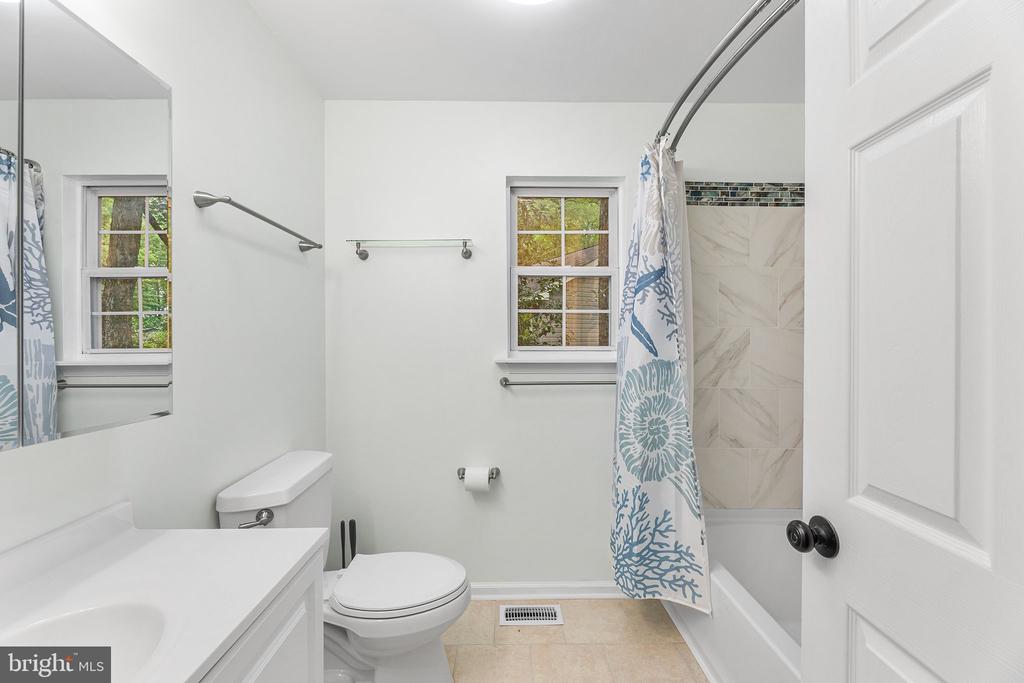 74 Bramblewood Dr
