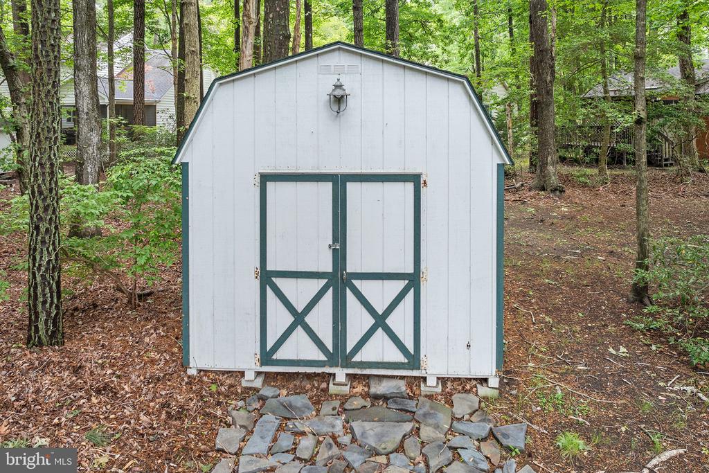 74 Bramblewood Dr