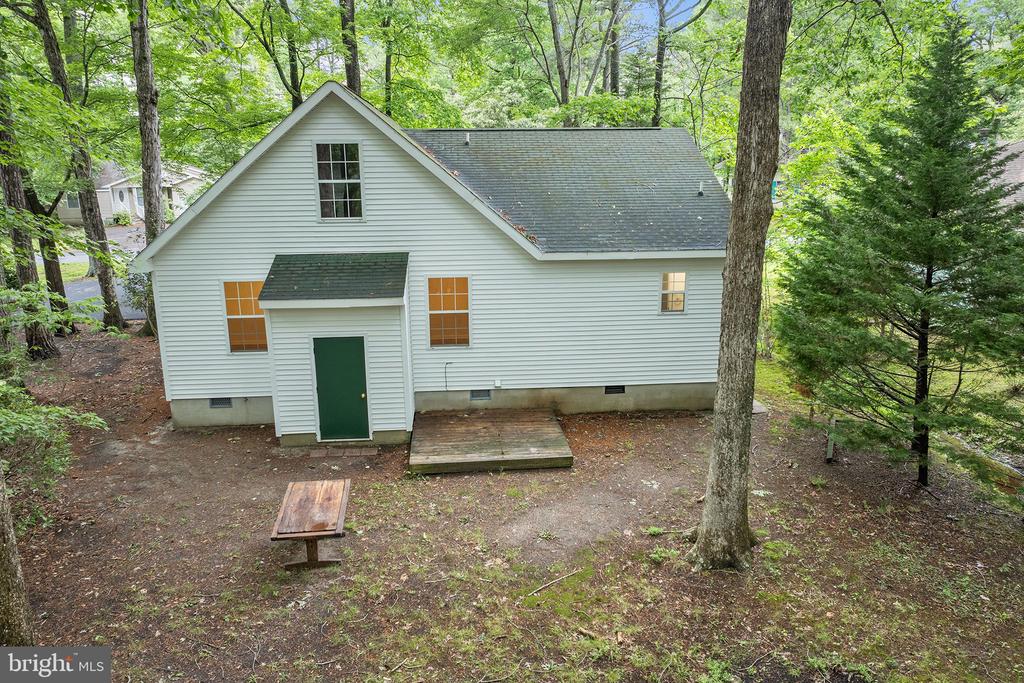 74 Bramblewood Dr