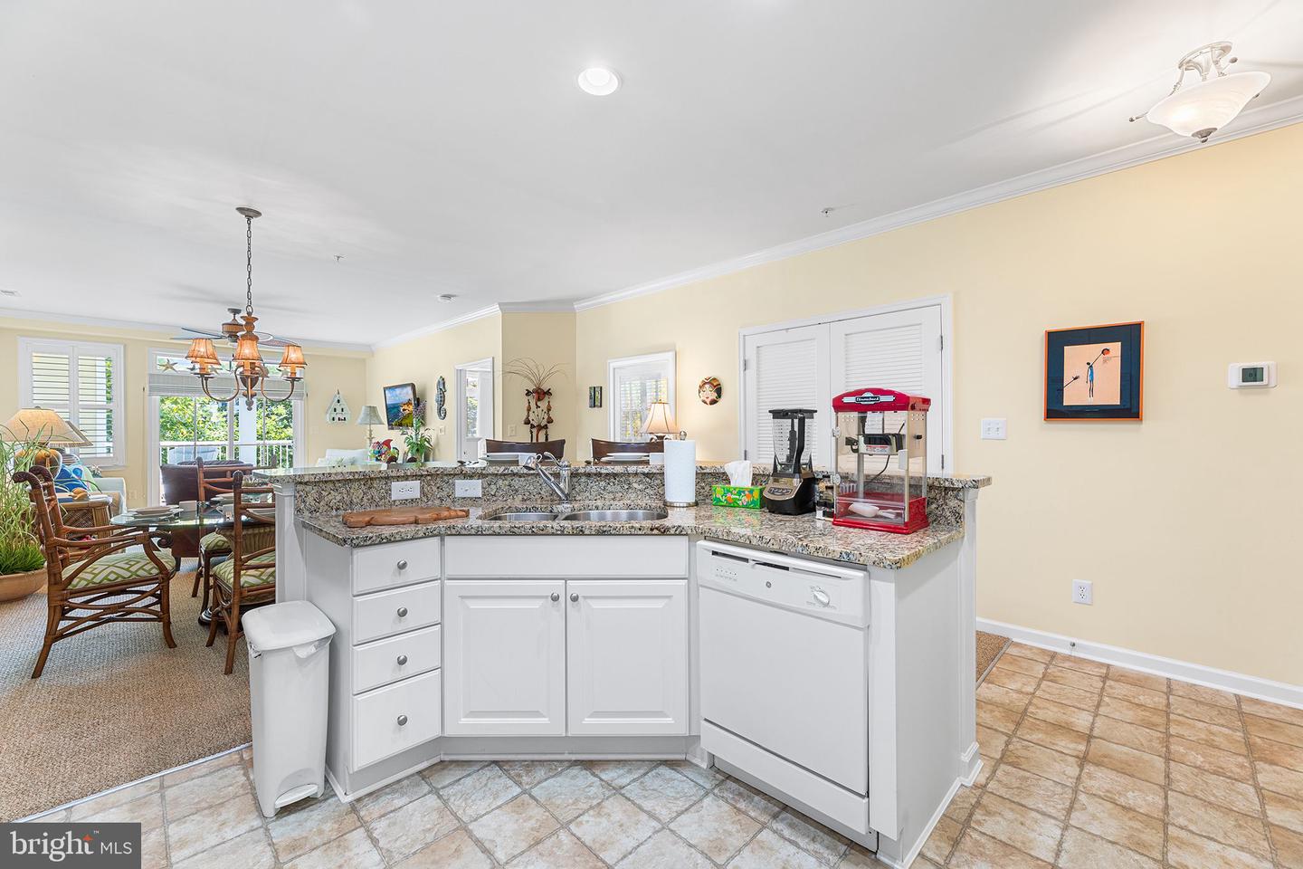 35 Fountain Dr W #2a