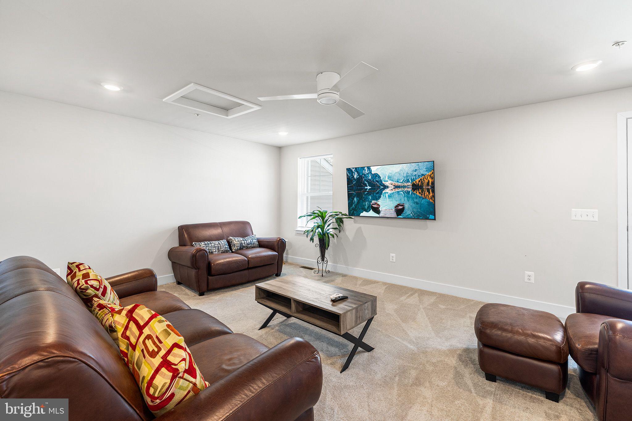 12435 SEA OAKS LANE 3