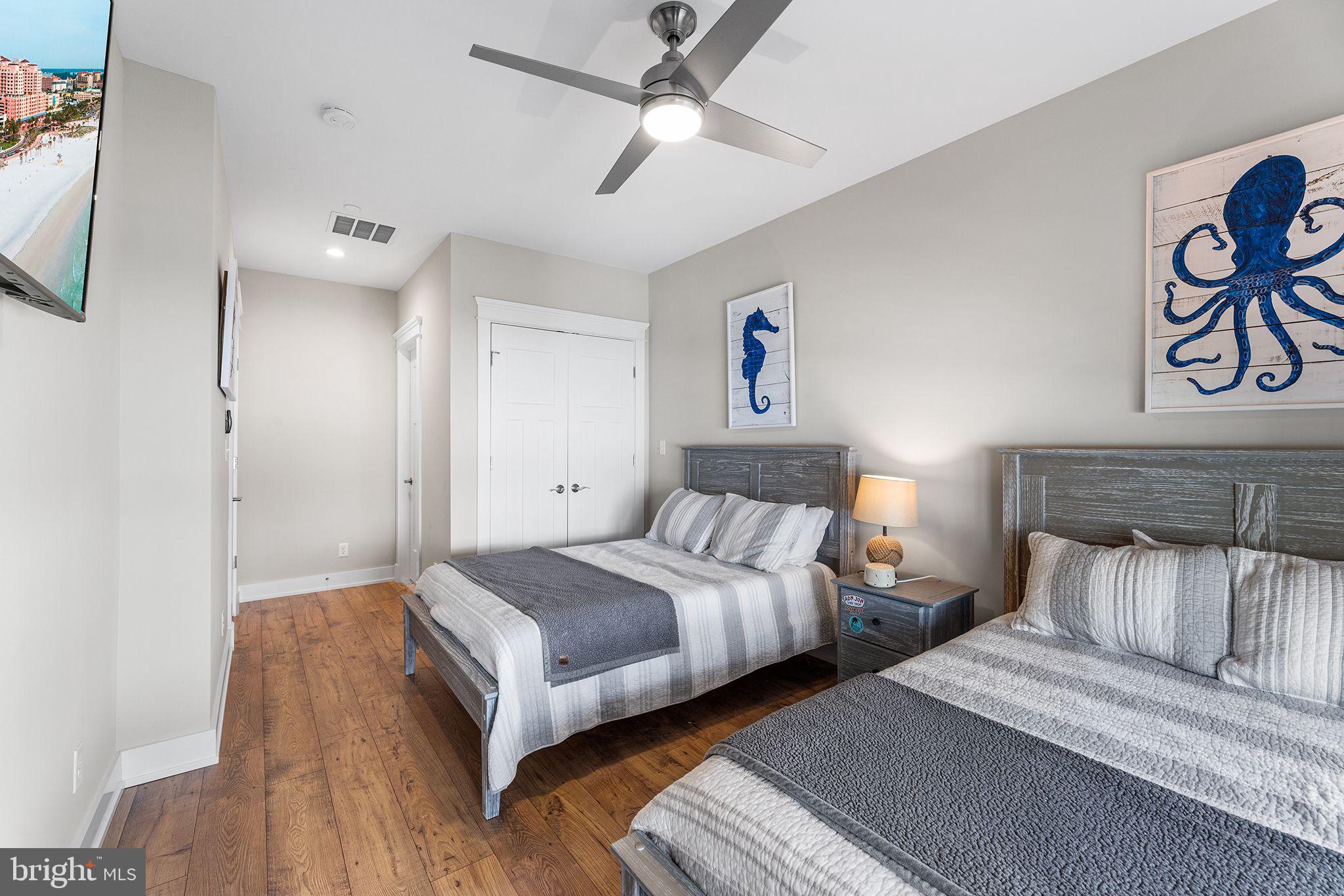 1 SUNSET ISLAND DRIVE D