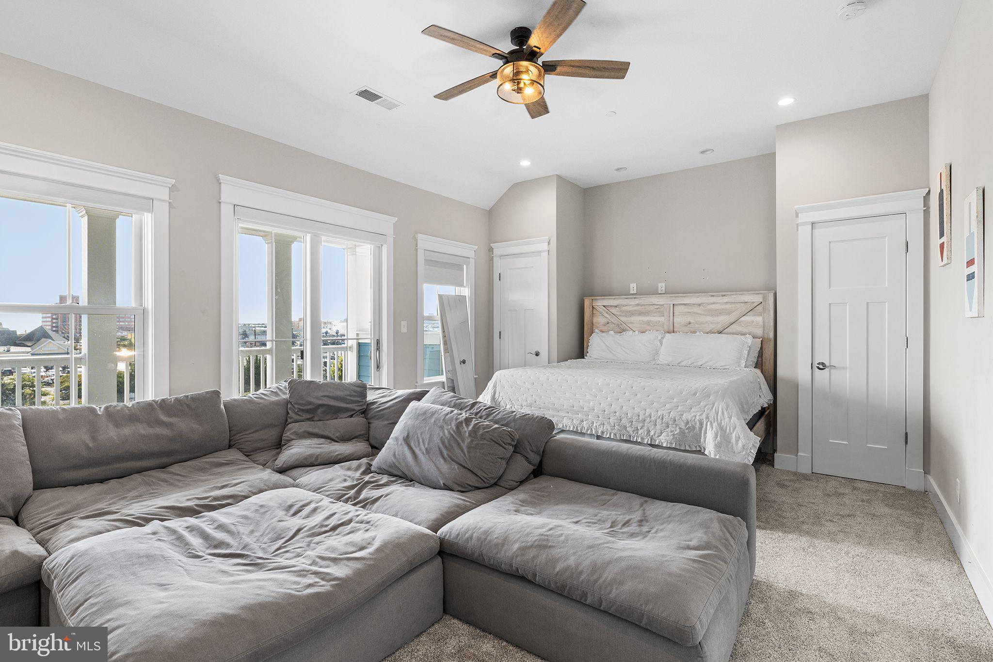 1 SUNSET ISLAND DRIVE D
