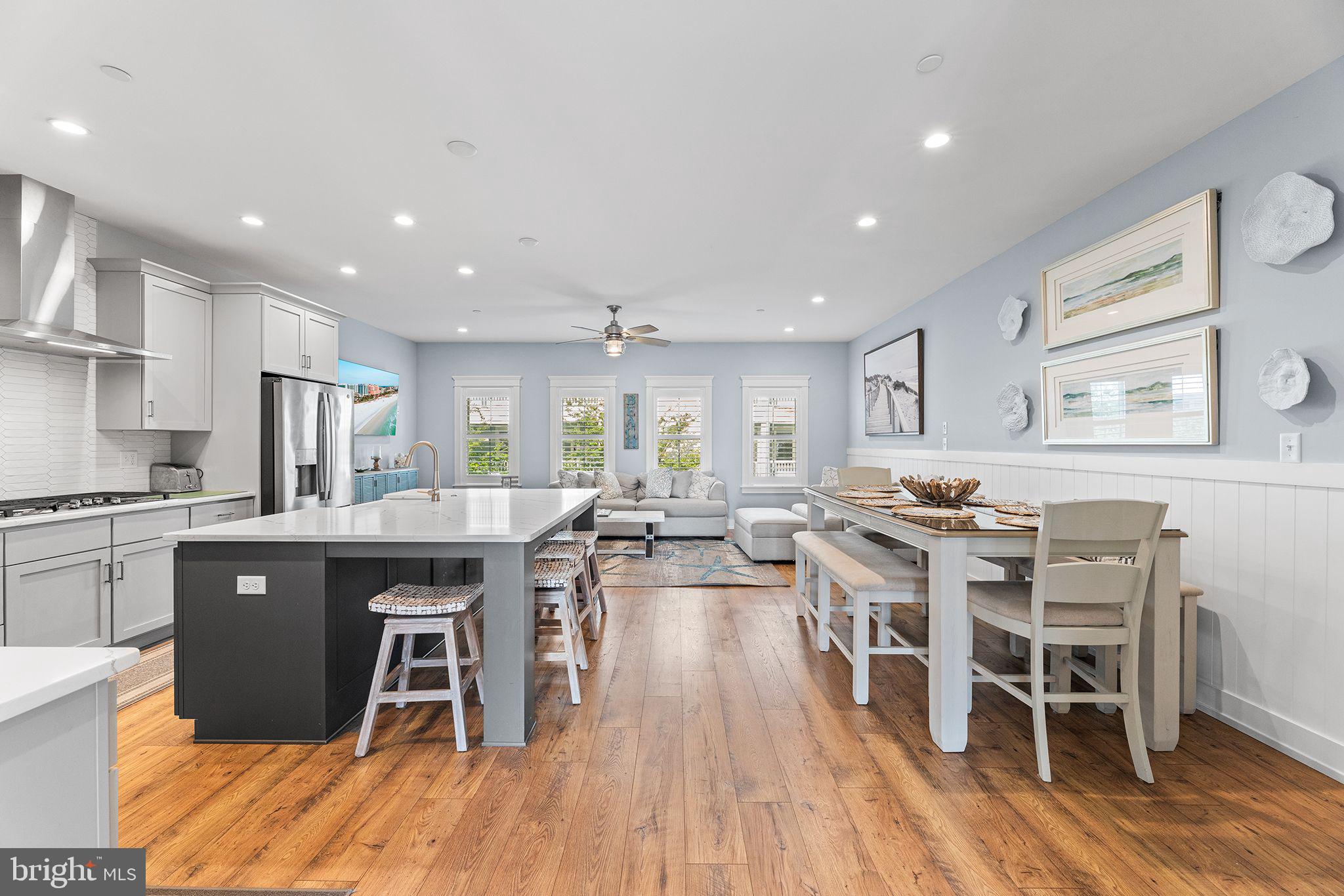 1 SUNSET ISLAND DRIVE D