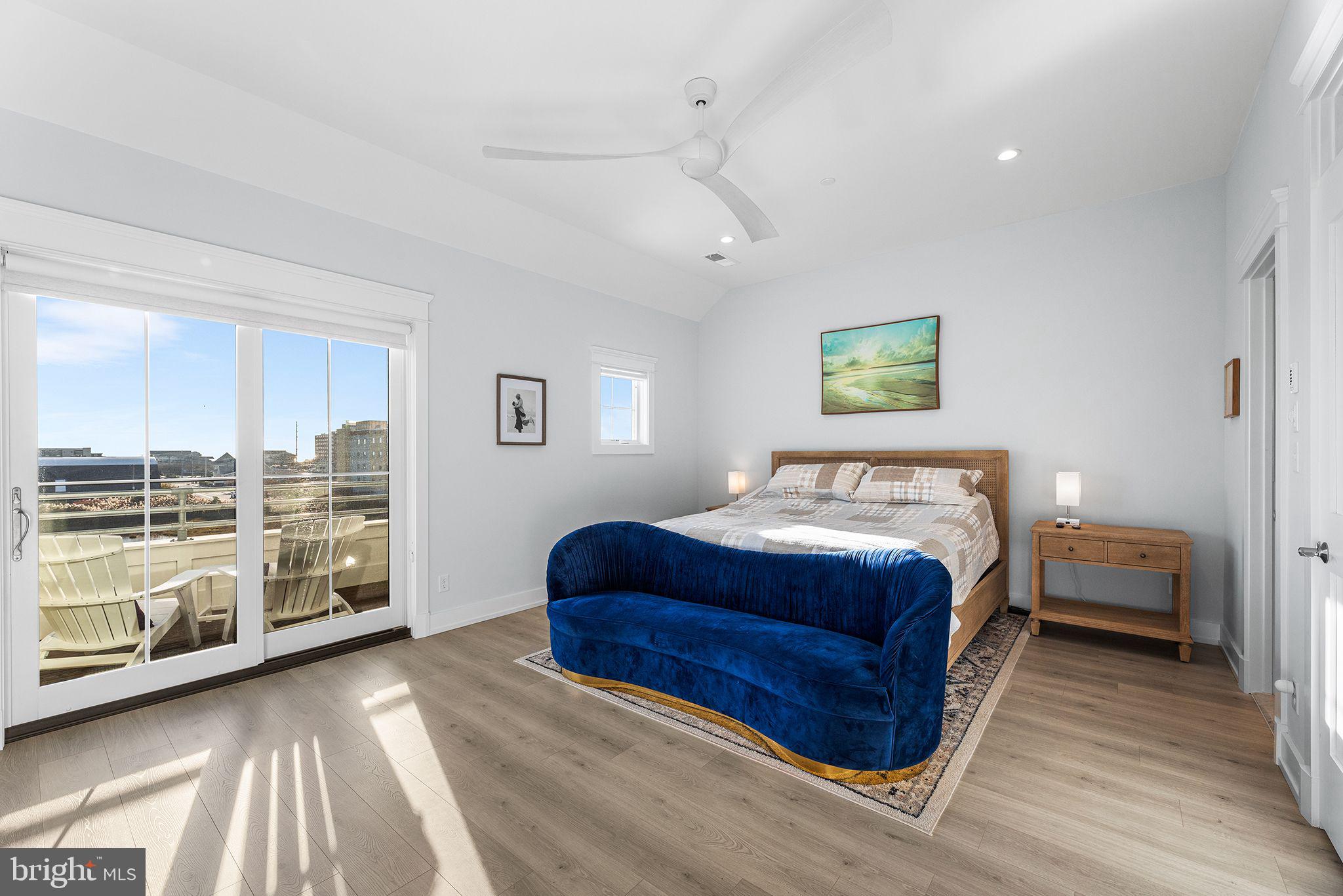 3 SUNSET ISLAND DRIVE D