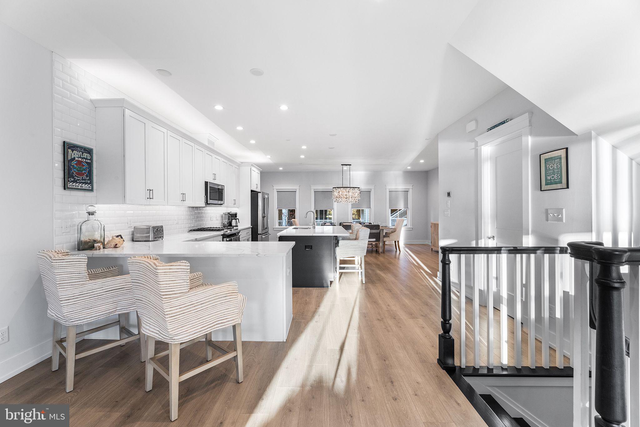 3 SUNSET ISLAND DRIVE D