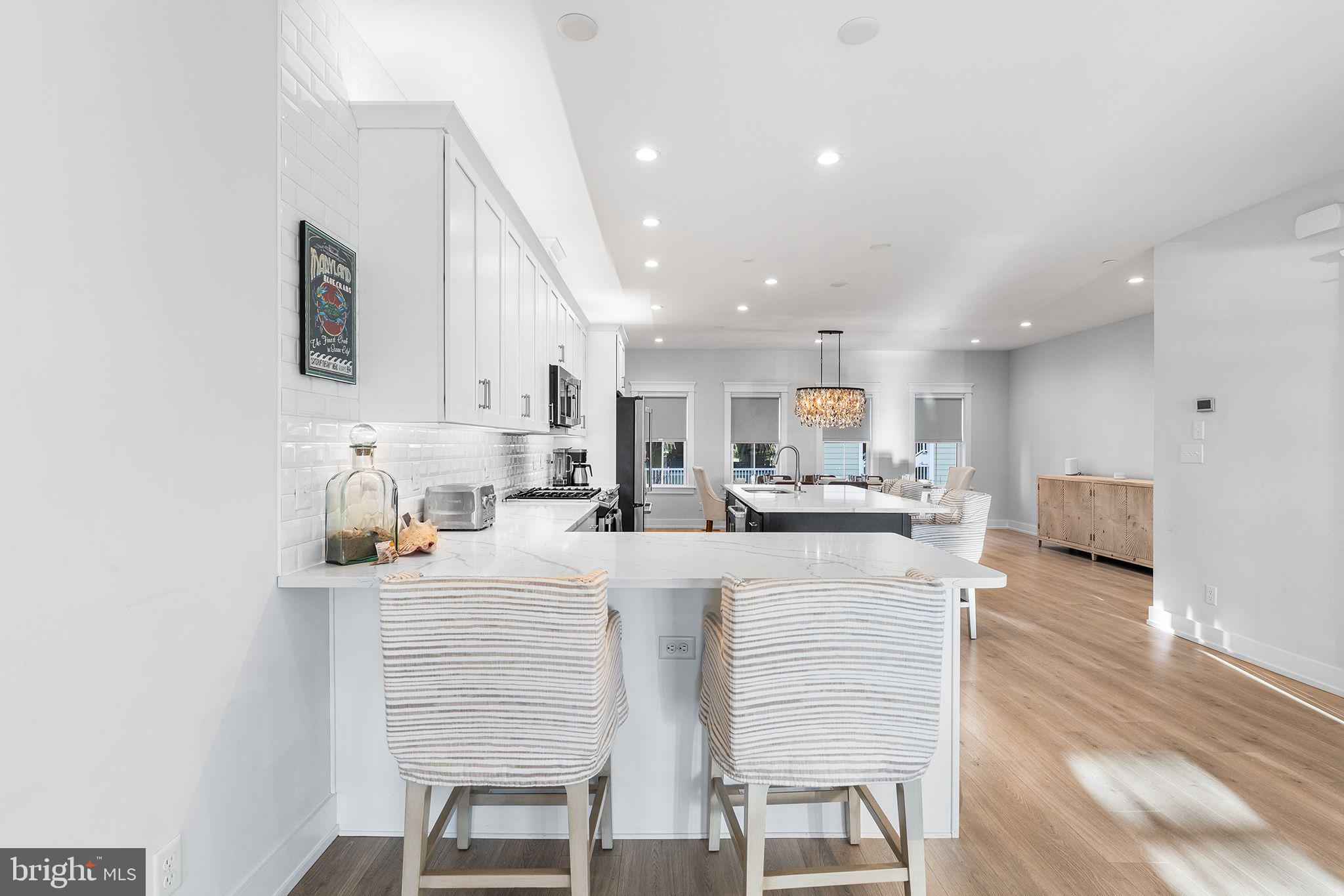 3 SUNSET ISLAND DRIVE D