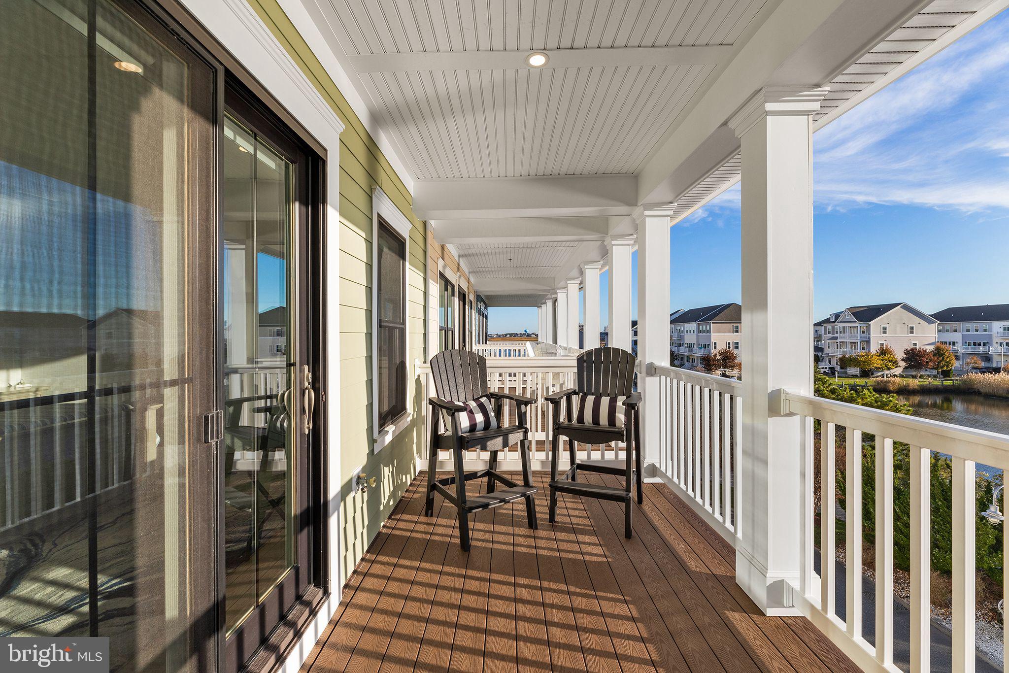 3 SUNSET ISLAND DRIVE D