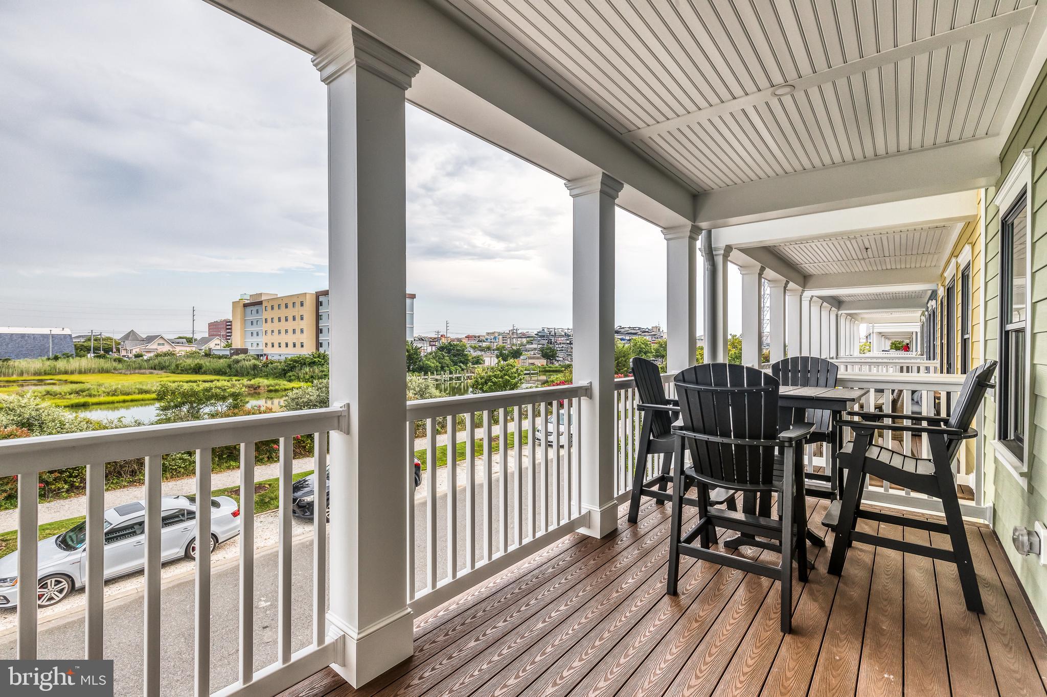 3 SUNSET ISLAND DRIVE D