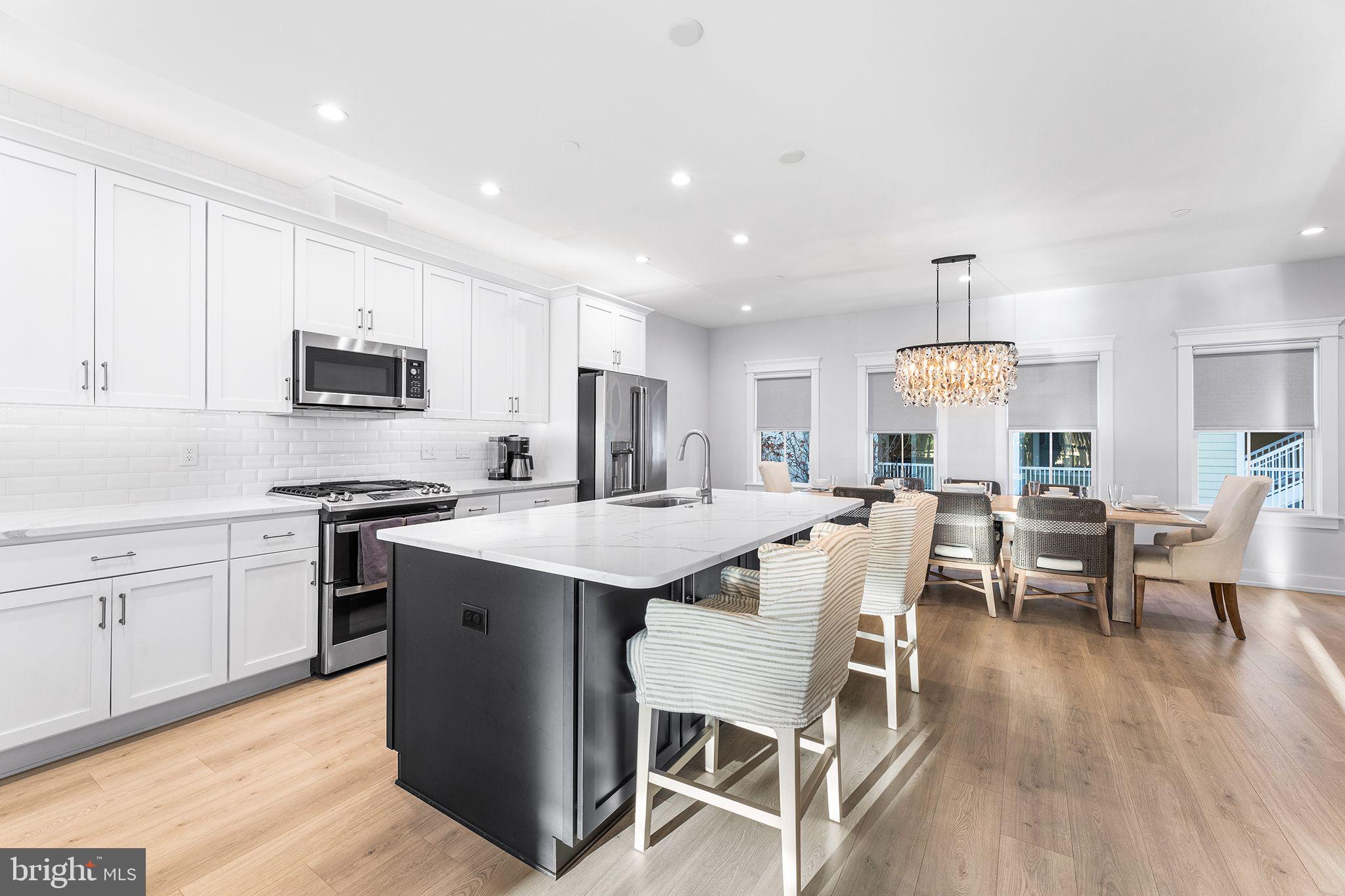 3 SUNSET ISLAND DRIVE D