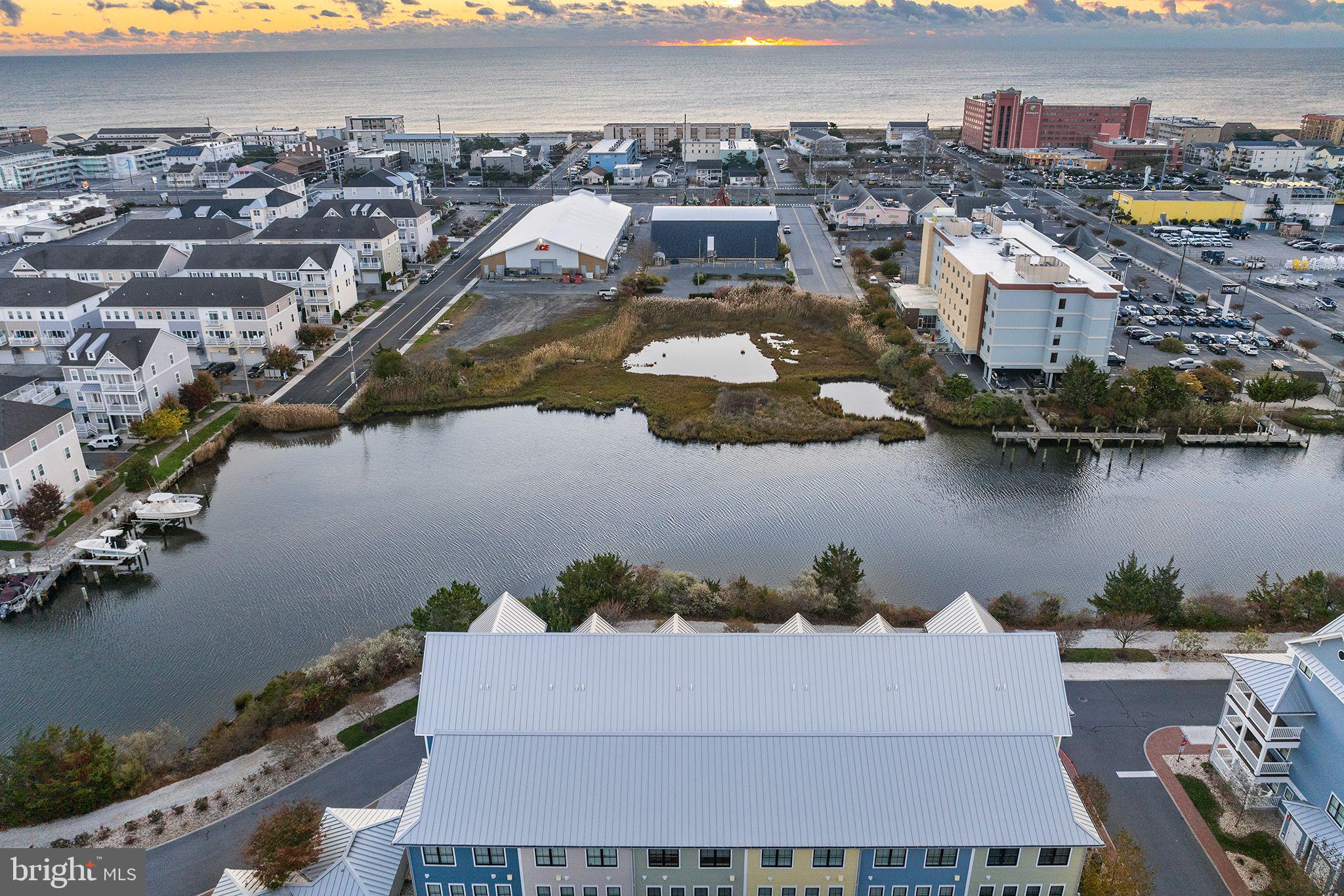 3 SUNSET ISLAND DRIVE D