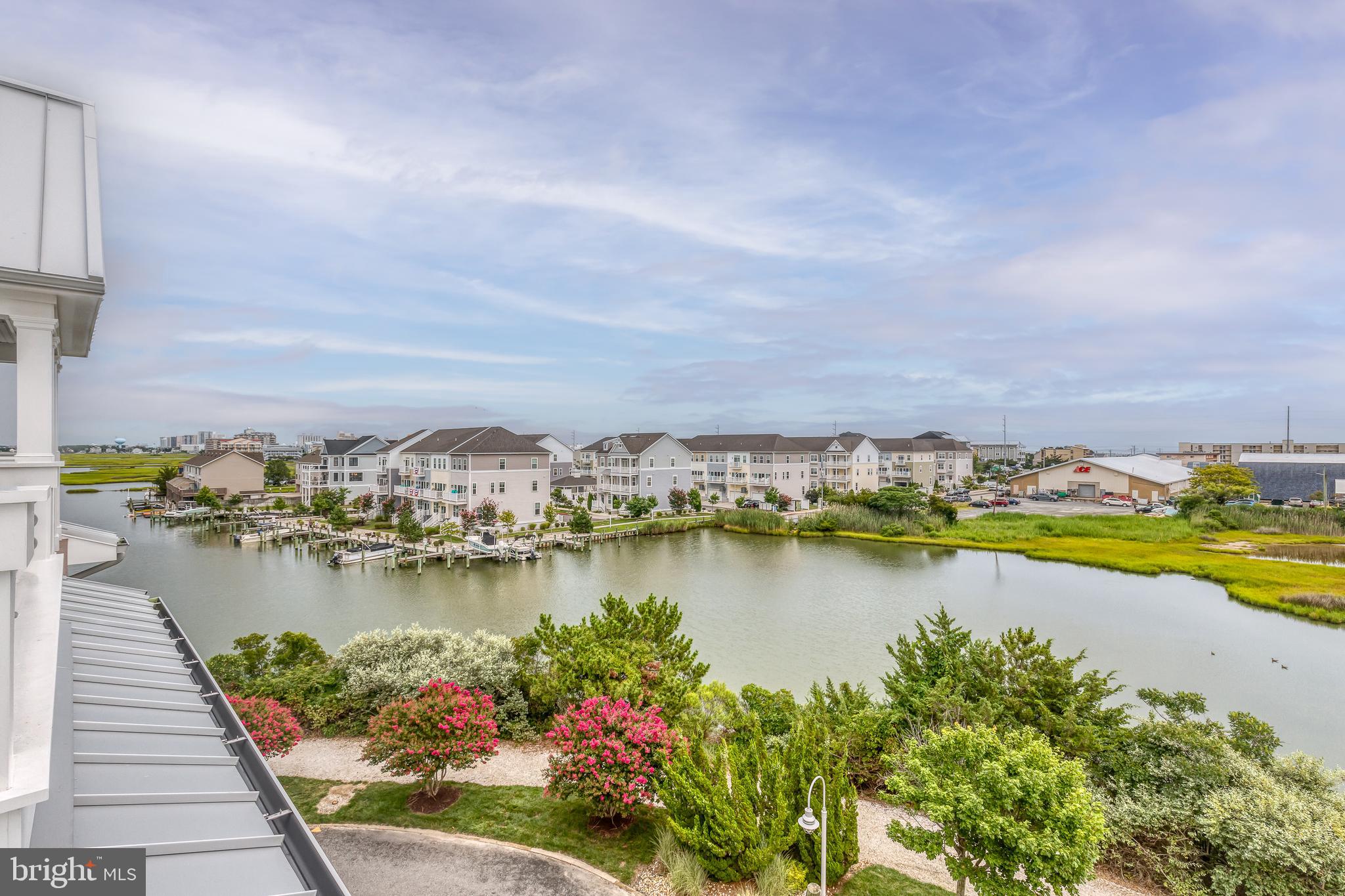 3 SUNSET ISLAND DRIVE D