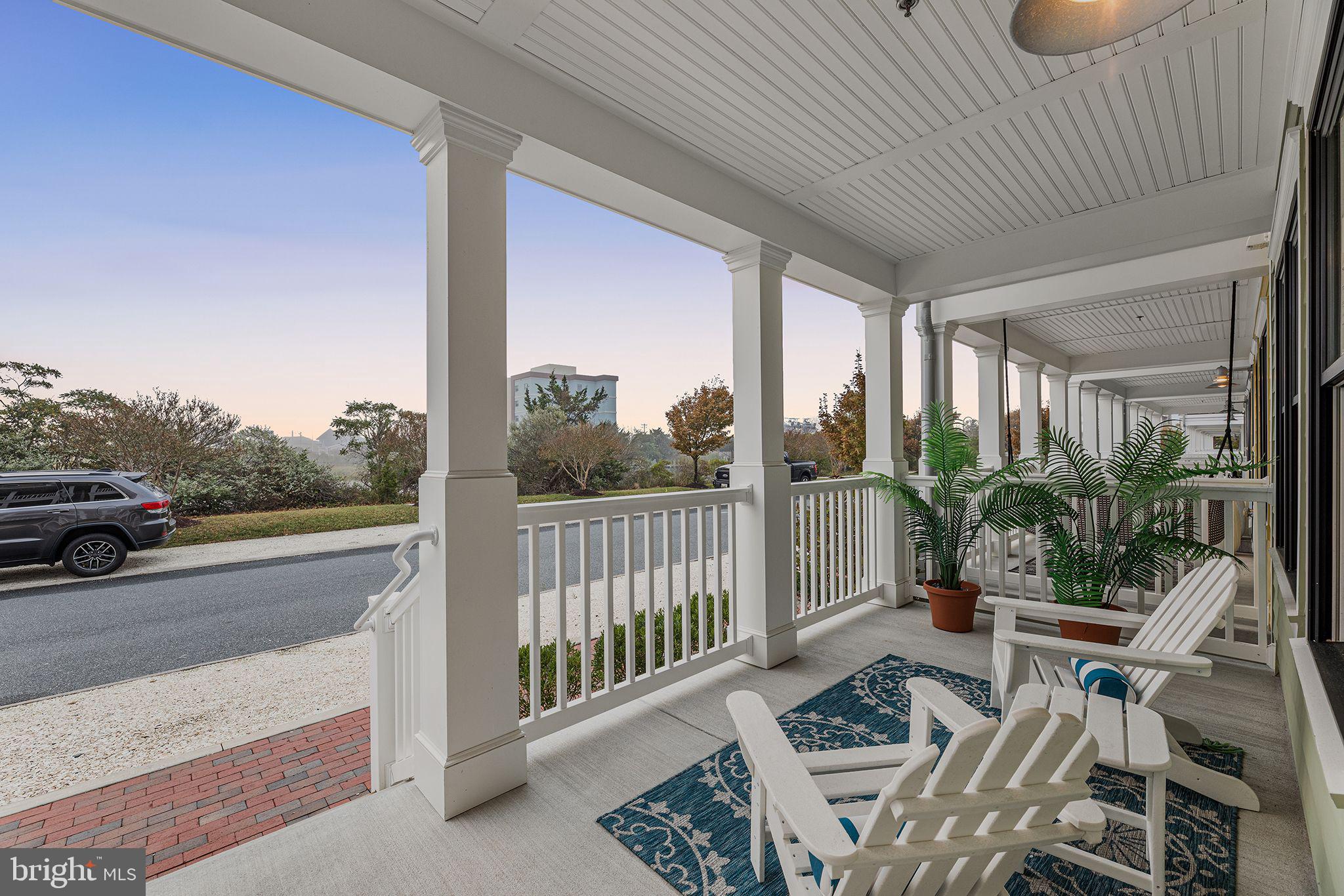 3 SUNSET ISLAND DRIVE D