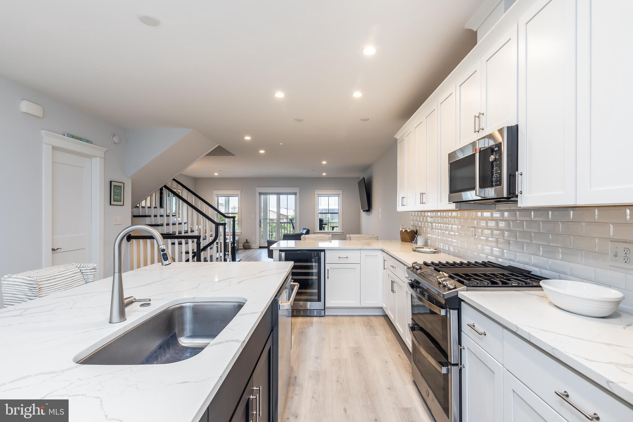 3 SUNSET ISLAND DRIVE D