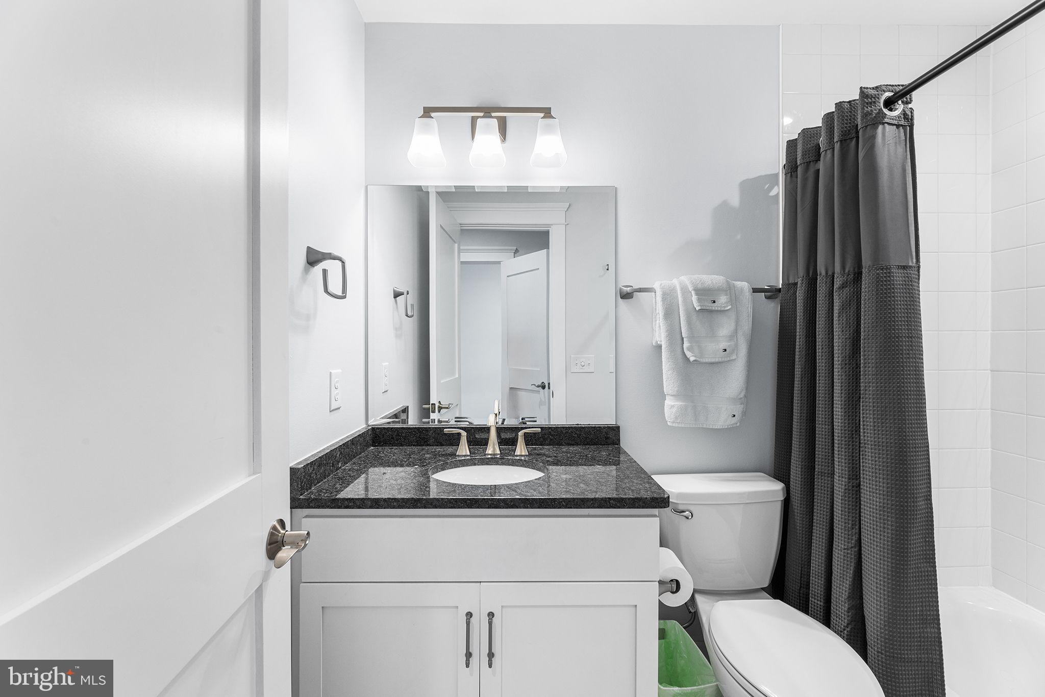 3 SUNSET ISLAND DRIVE D