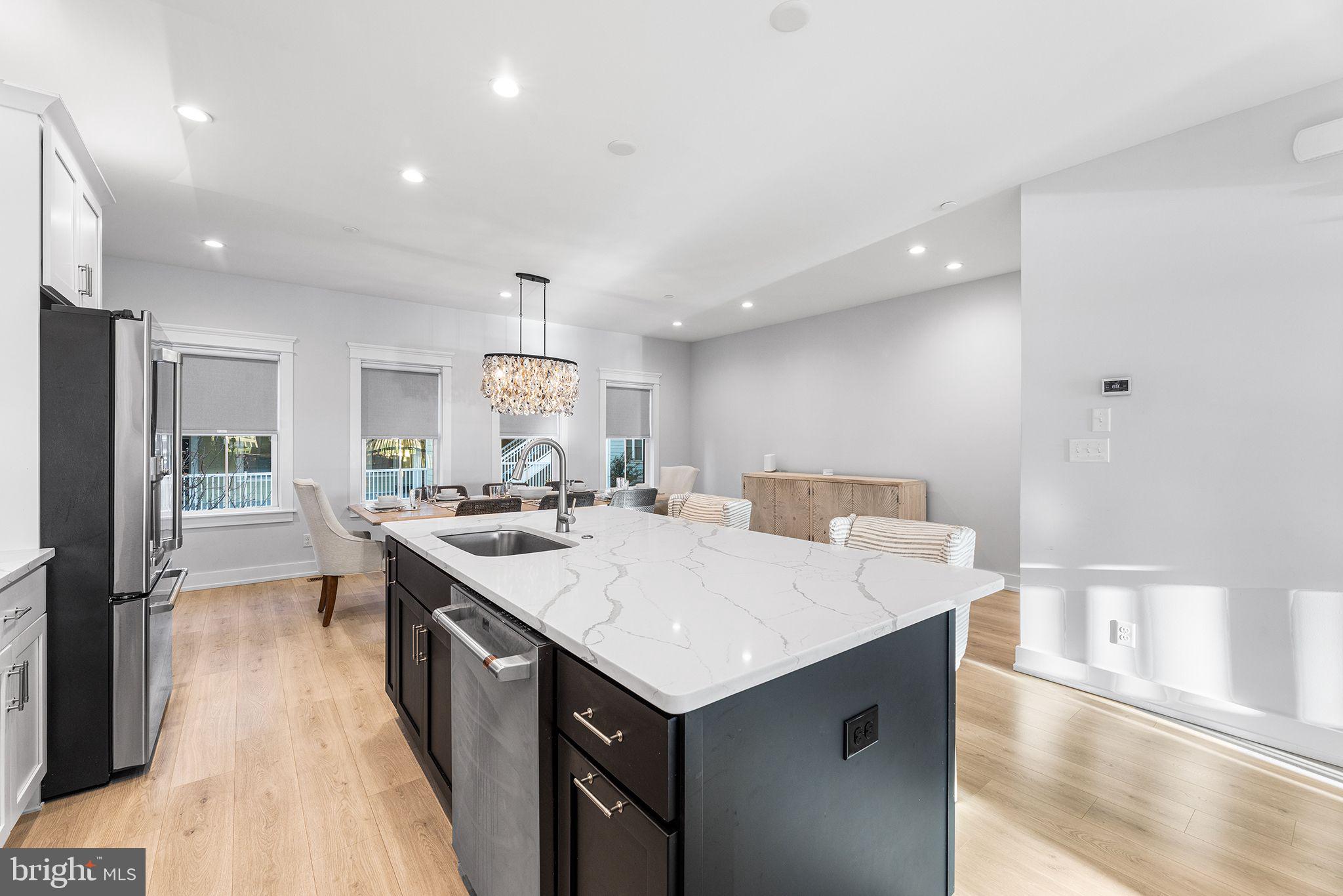 3 SUNSET ISLAND DRIVE D