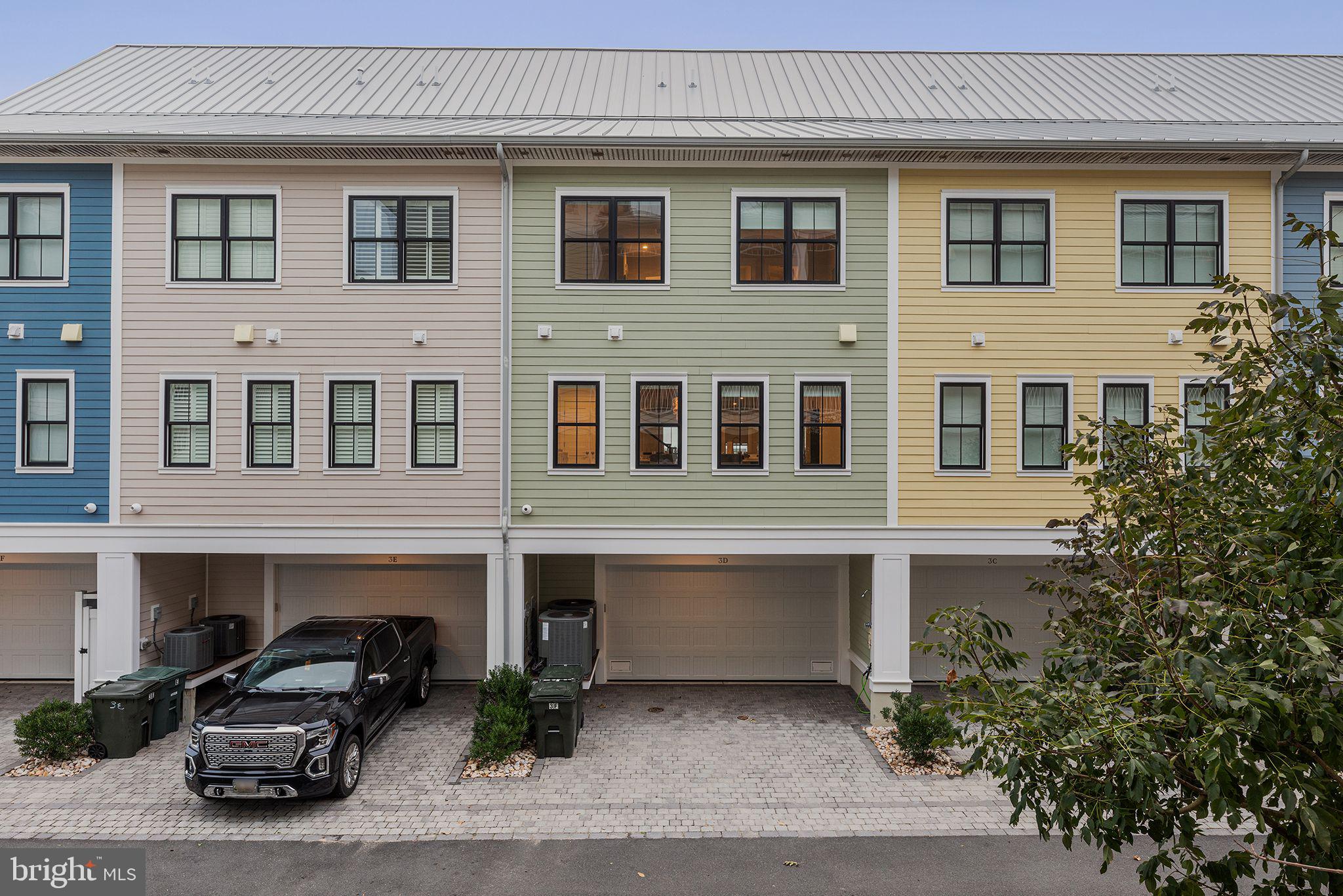 3 SUNSET ISLAND DRIVE D