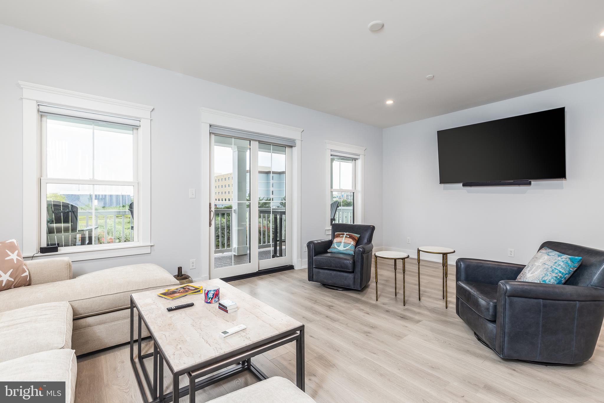 3 SUNSET ISLAND DRIVE D
