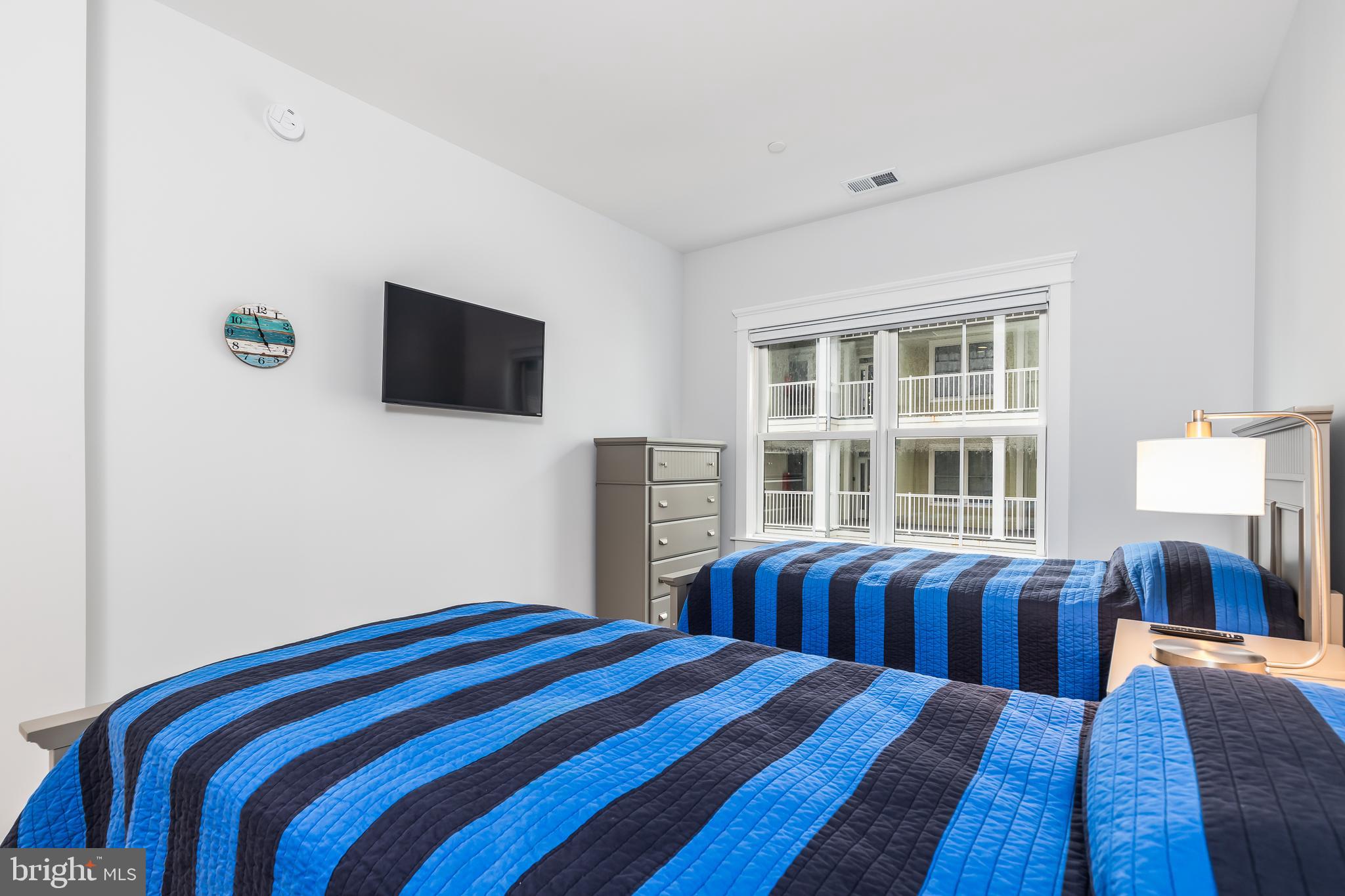 3 SUNSET ISLAND DRIVE D