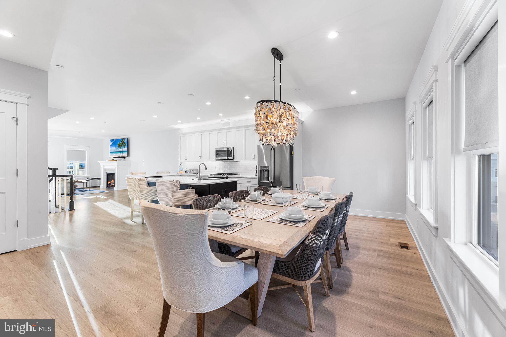 3 SUNSET ISLAND DRIVE D