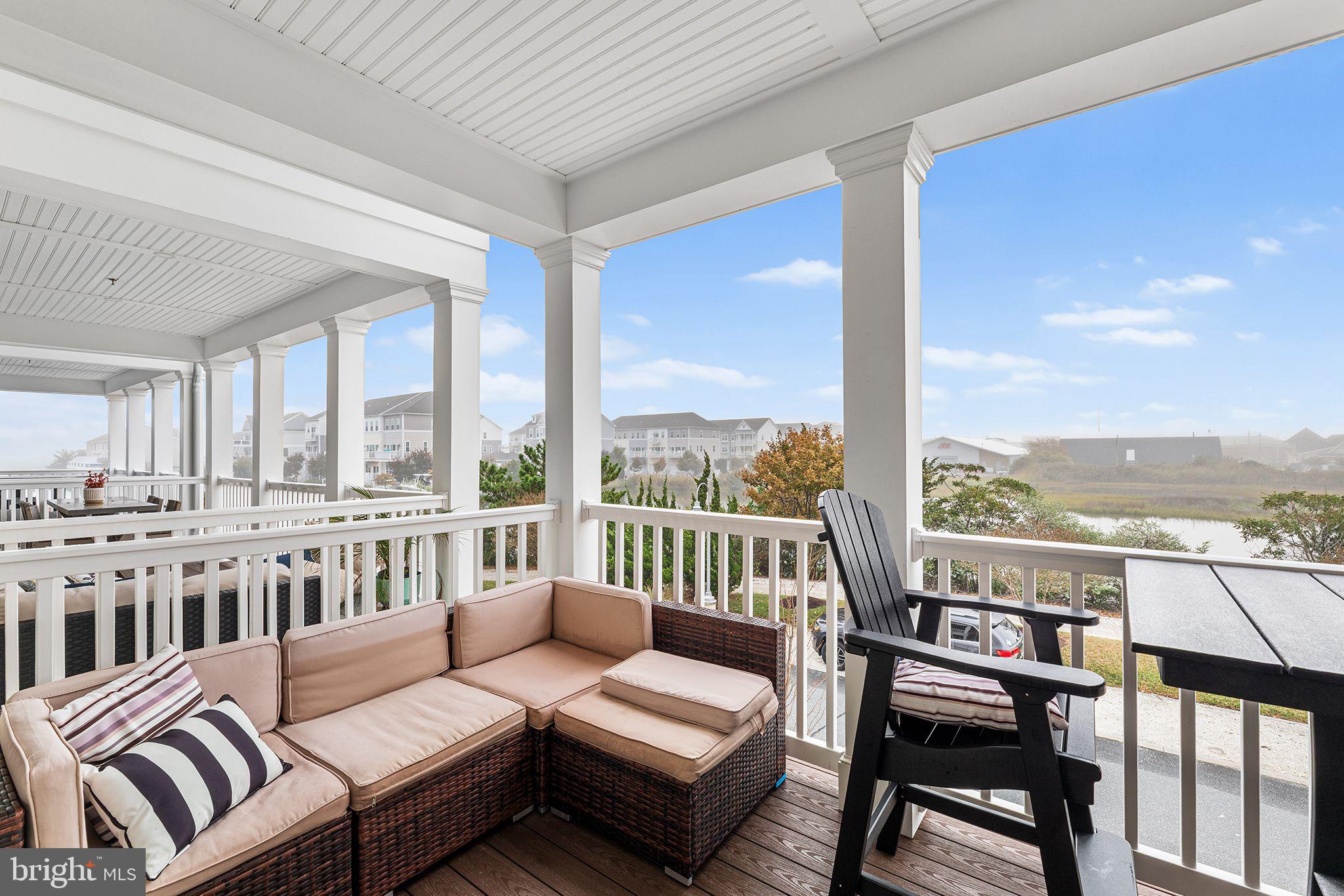 3 SUNSET ISLAND DRIVE D