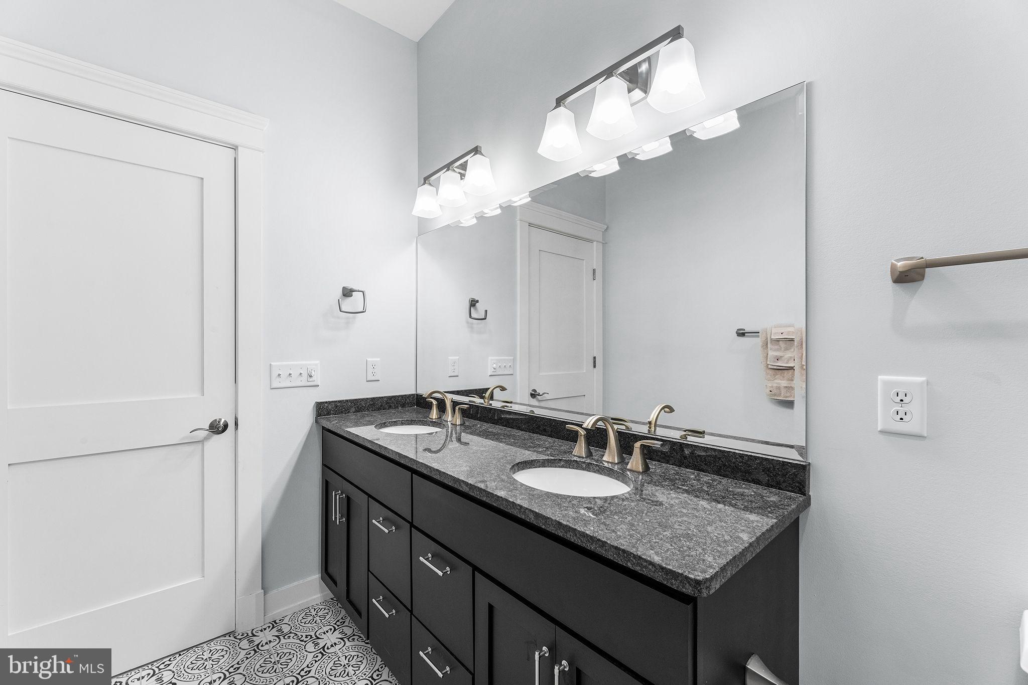 3 SUNSET ISLAND DRIVE D