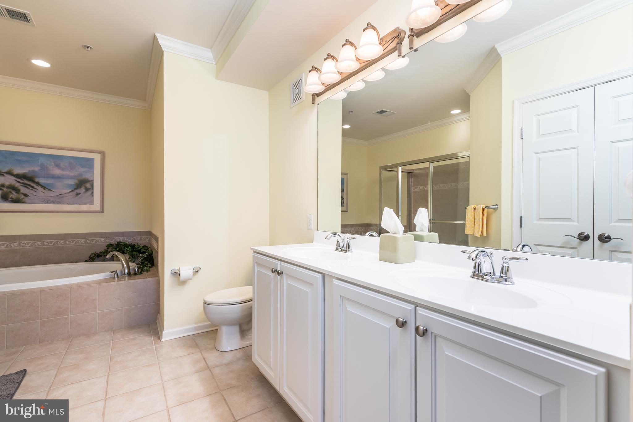 4 HIDDEN COVE WAY 2A