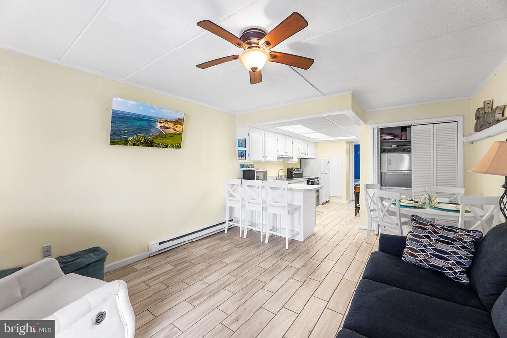 13 44TH STREET 402