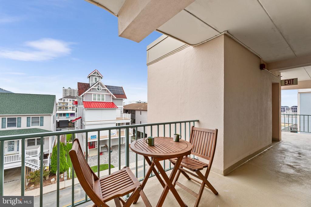 13 44TH STREET 402