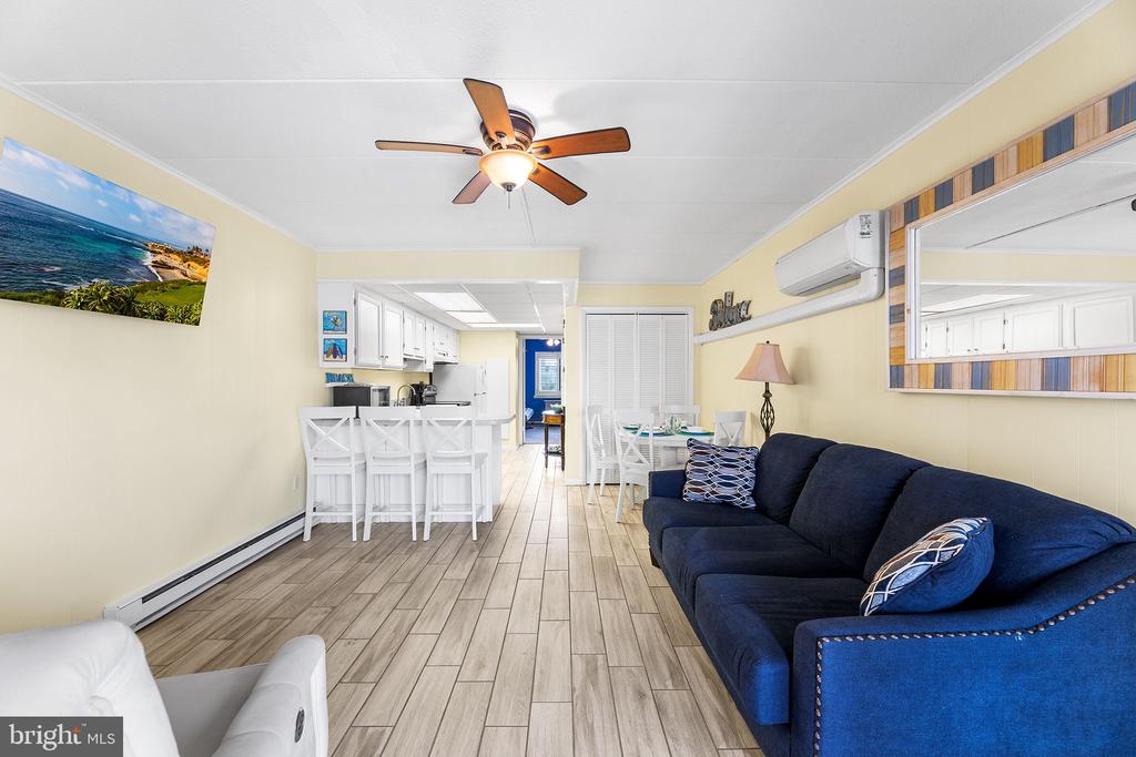 13 44TH STREET 402
