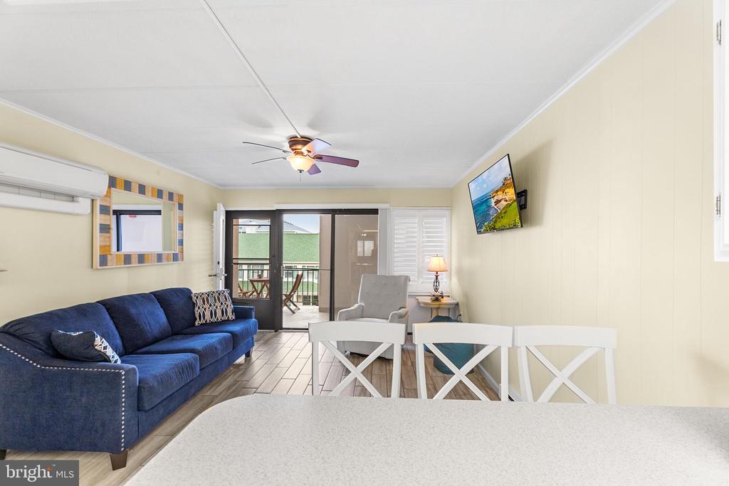 13 44TH STREET 402