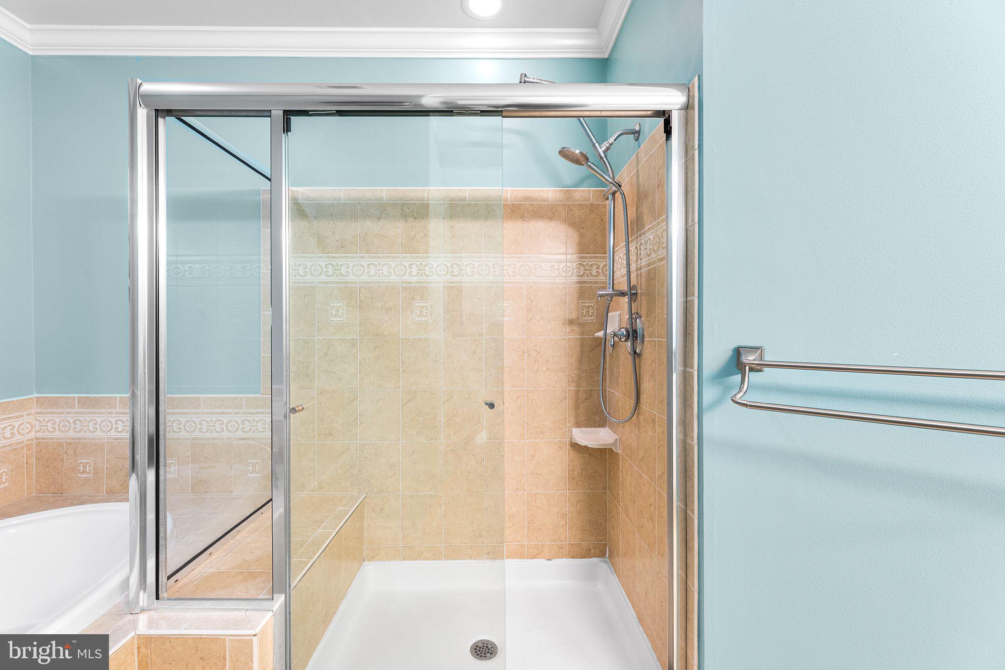 4 HIDDEN COVE WAY 2B