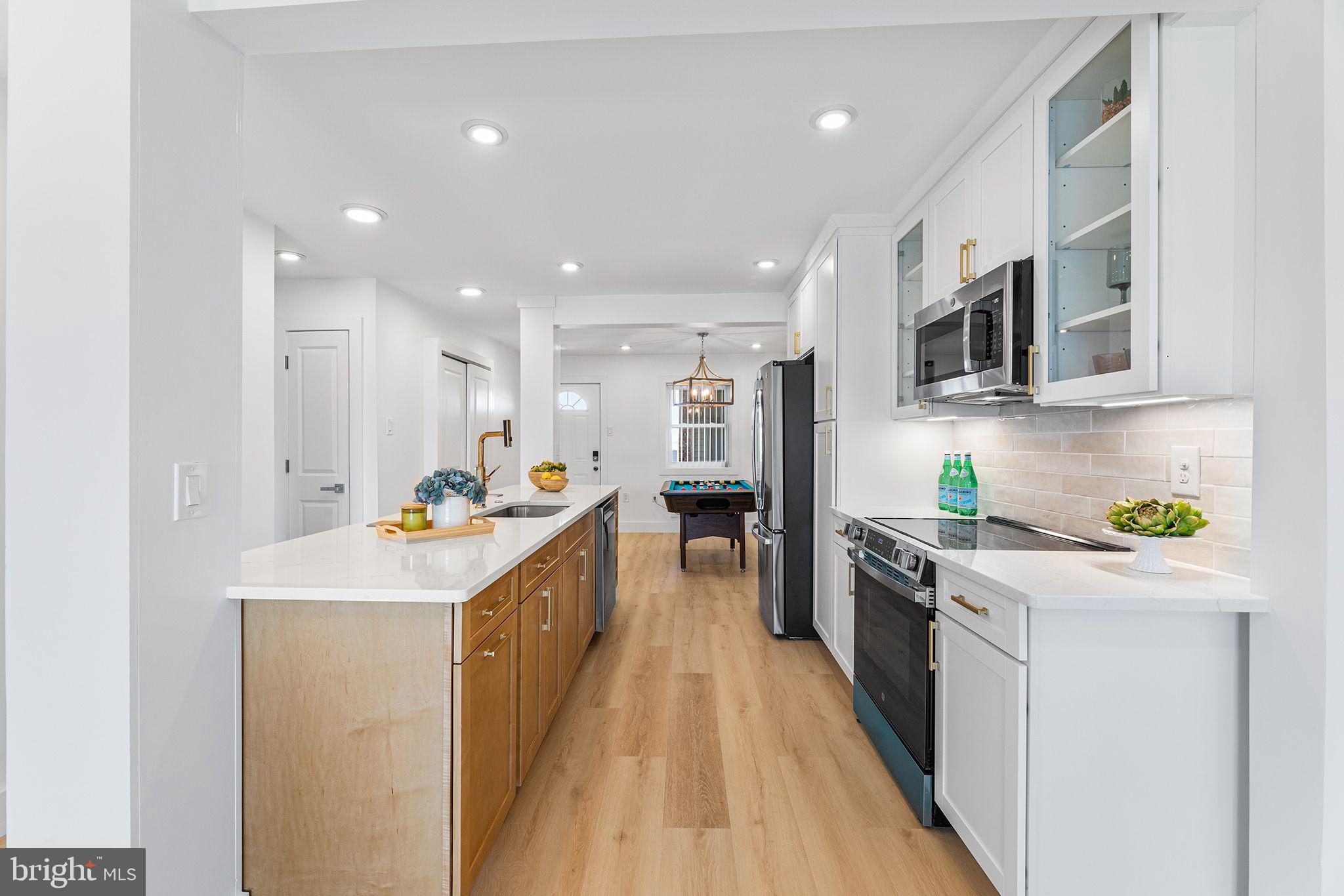 615 SALT SPRAY ROAD 3E