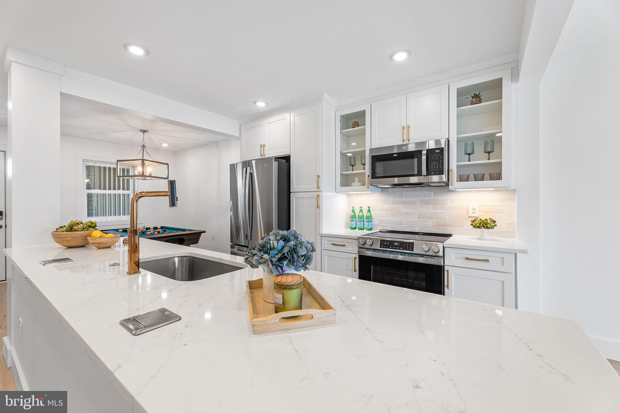 615 SALT SPRAY ROAD 3E