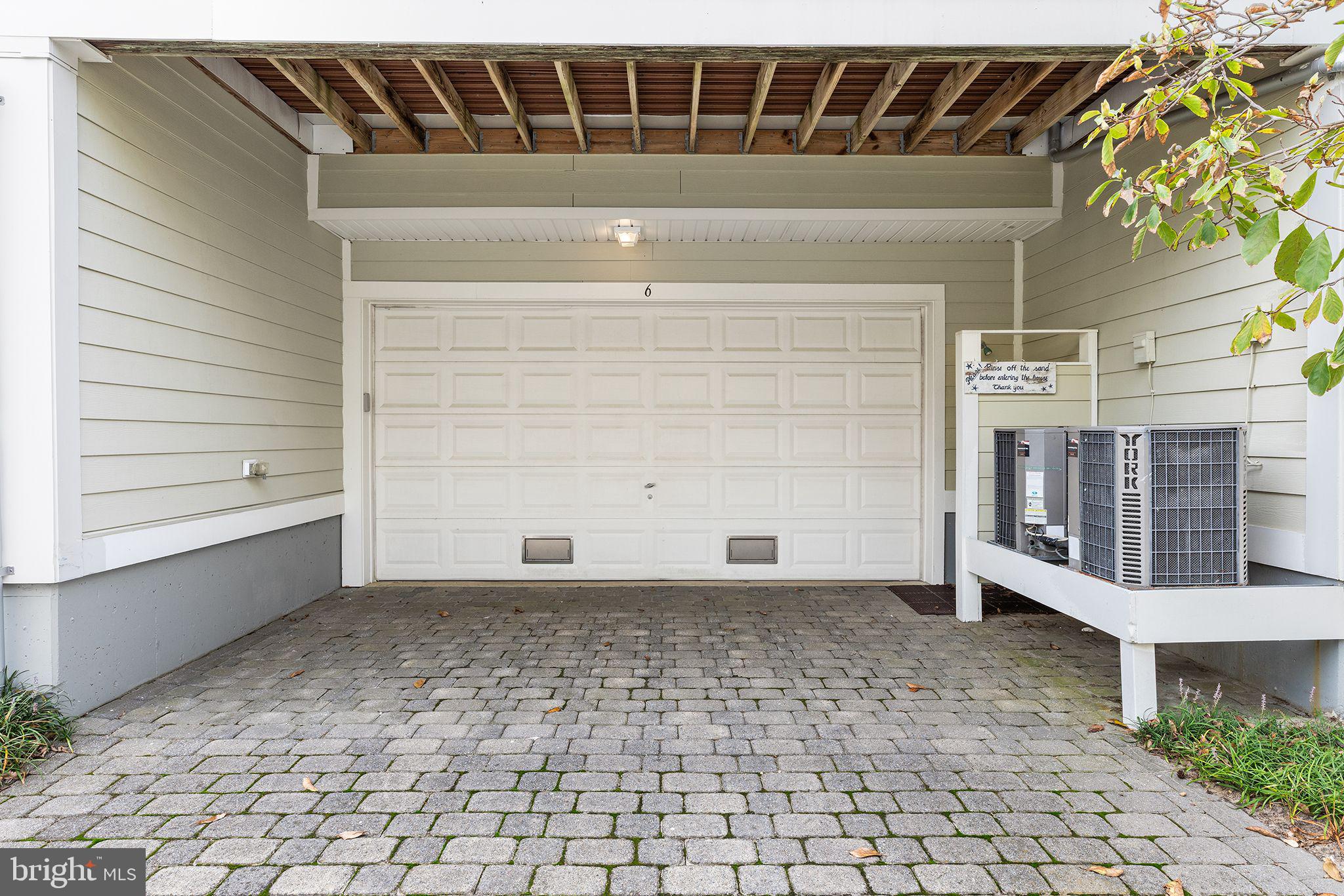 6 BEACH WALK LANE LUT-V