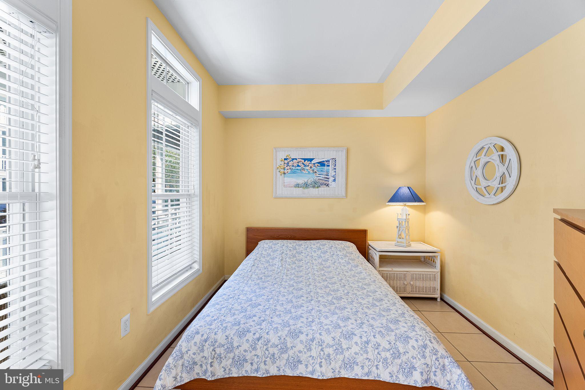 6 BEACH WALK LANE LUT-V