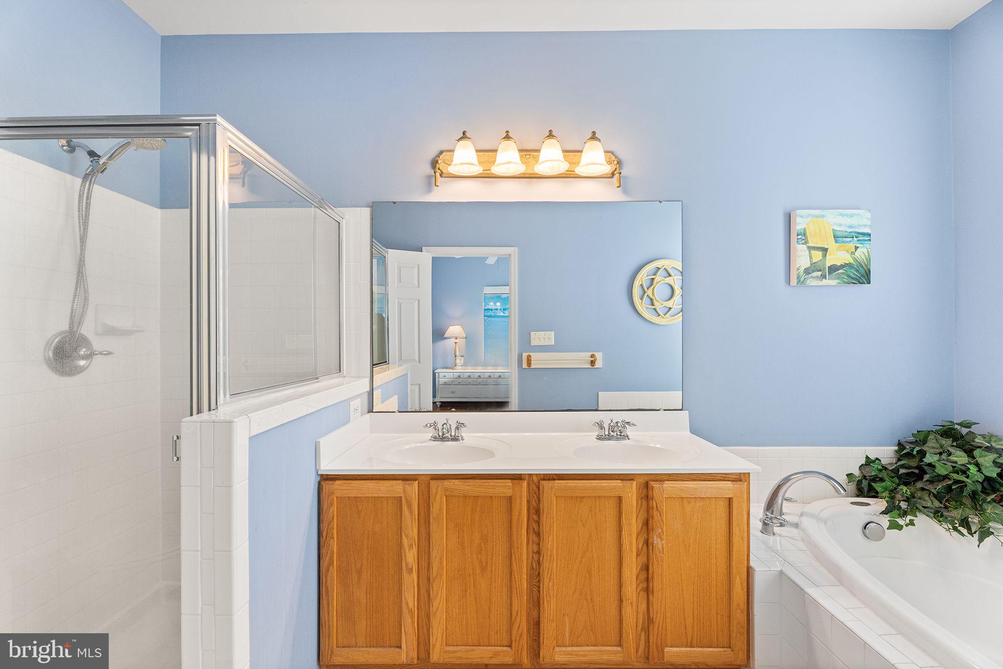 6 BEACH WALK LANE LUT-V