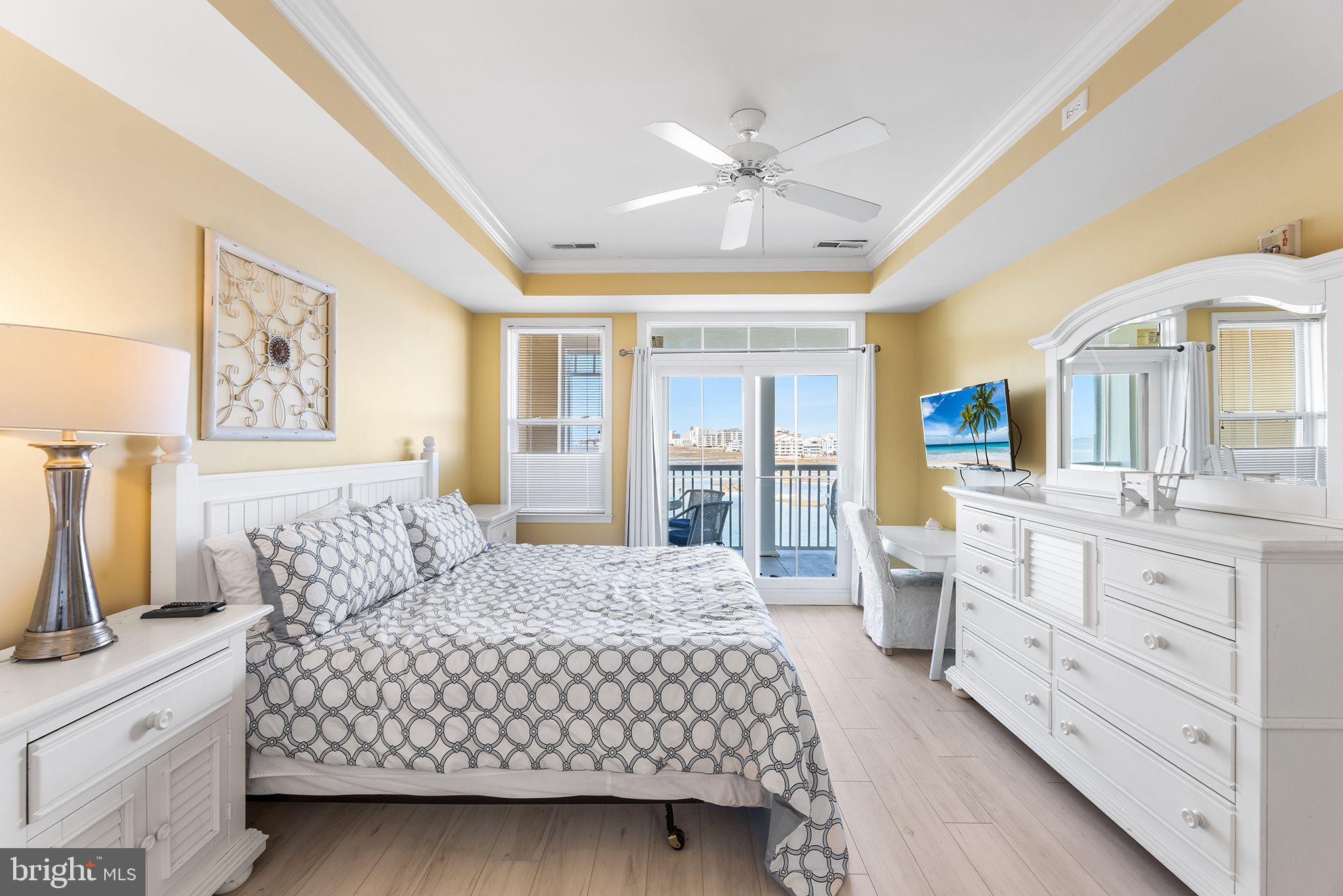 6 HIDDEN COVE WAY 5E