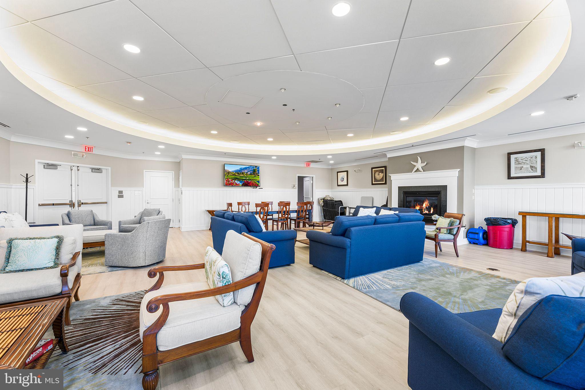 6 HIDDEN COVE WAY 5E