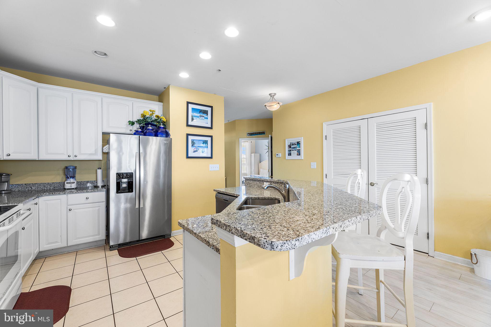 6 HIDDEN COVE WAY 5E