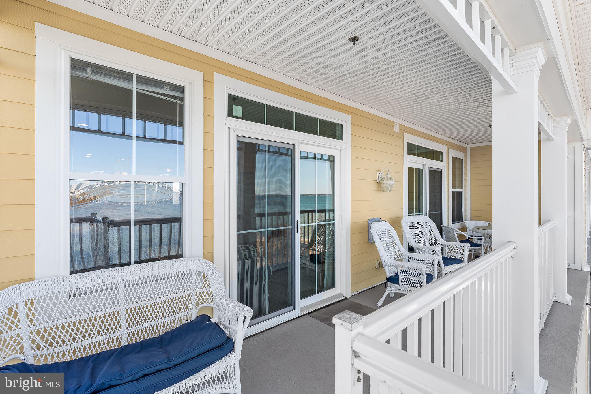 6 HIDDEN COVE WAY 5E