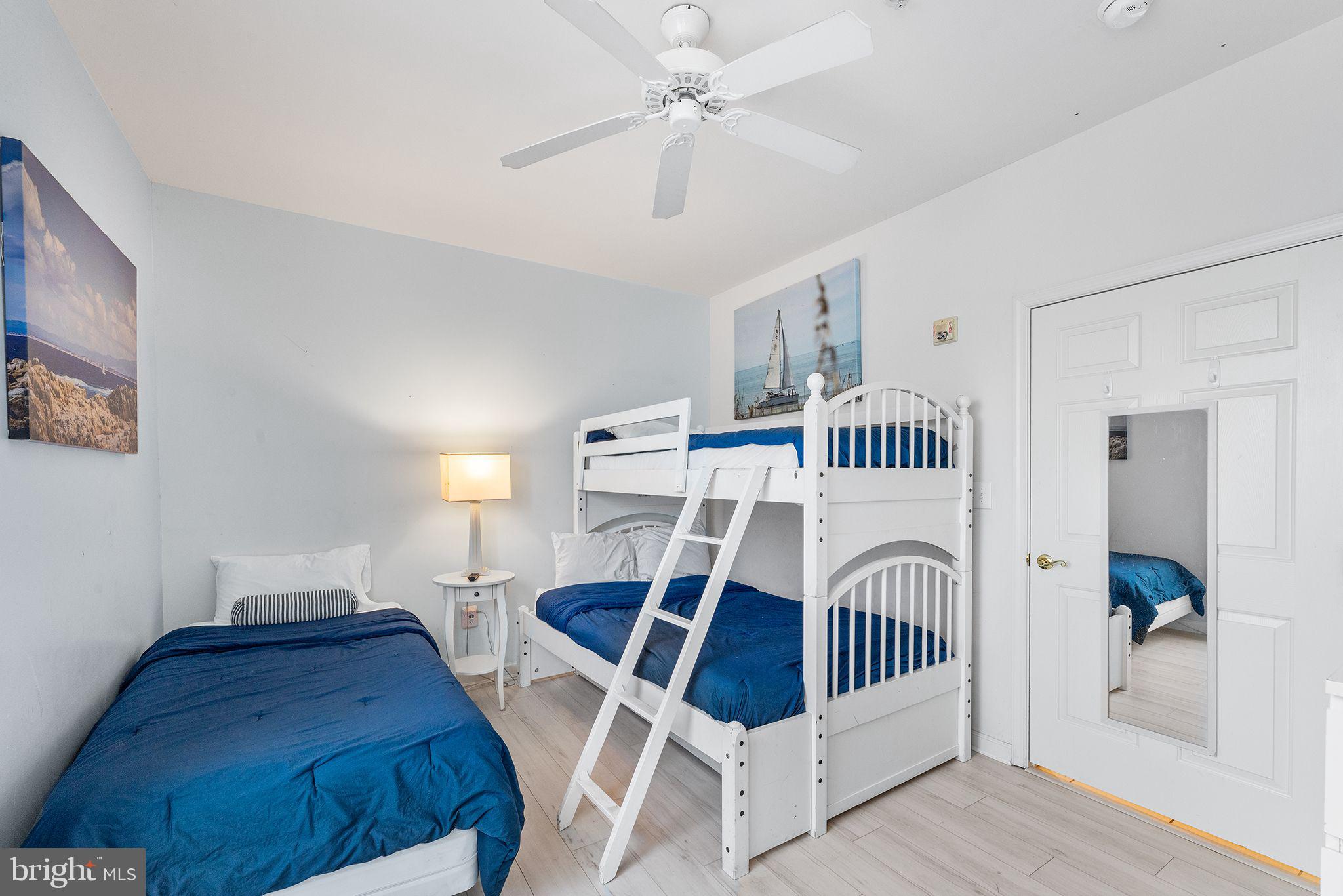 6 HIDDEN COVE WAY 5E