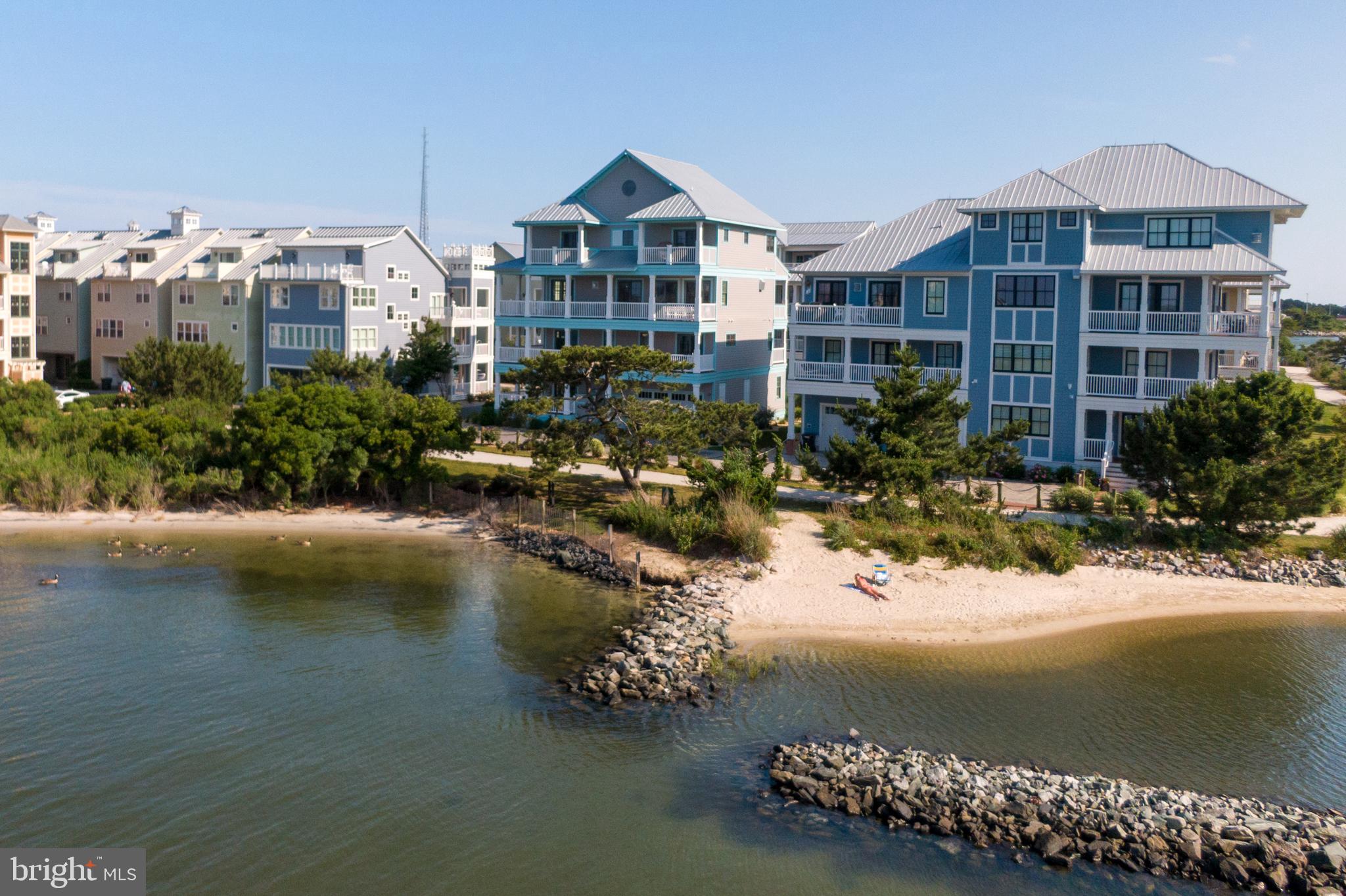 6 HIDDEN COVE WAY 5E