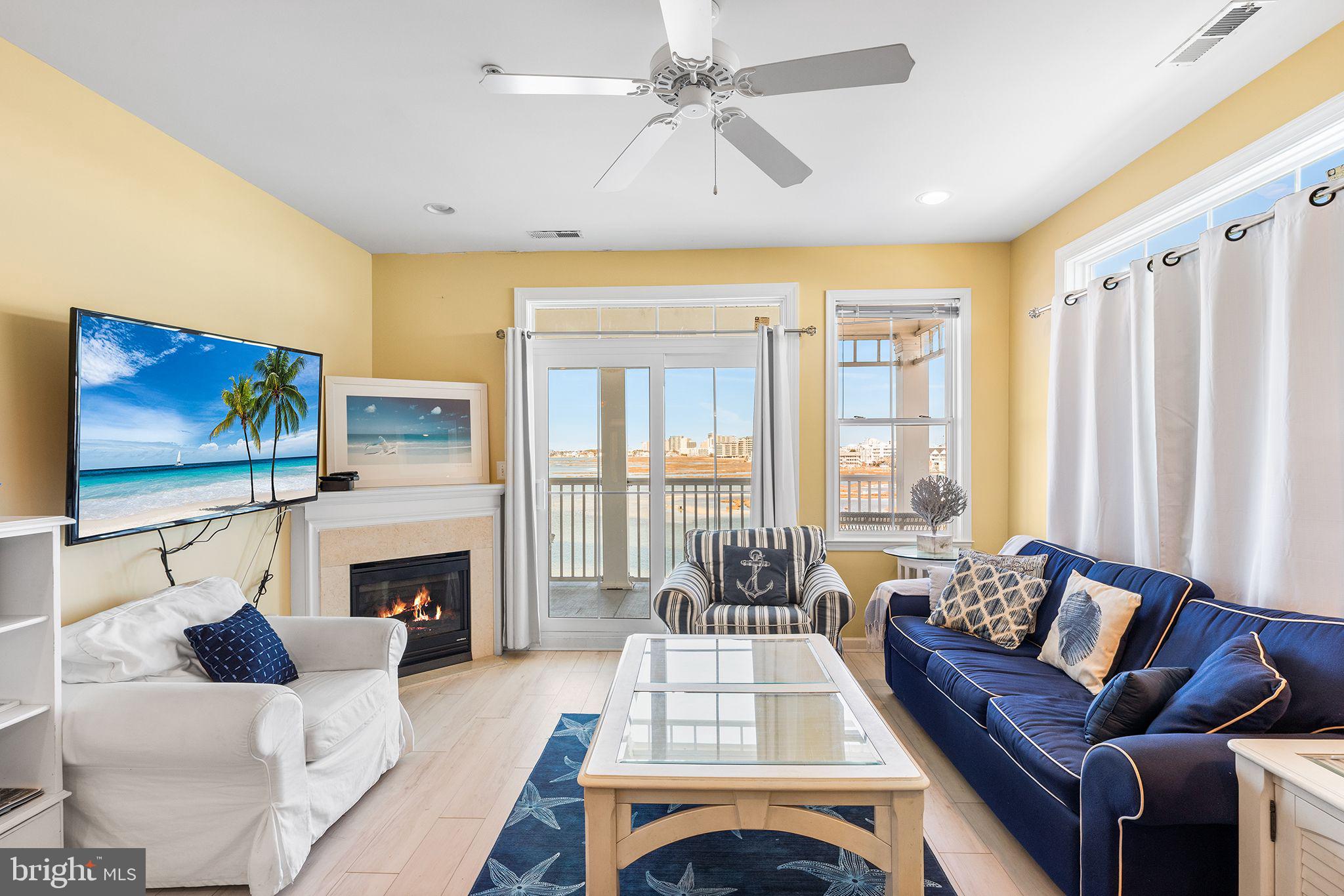 6 HIDDEN COVE WAY 5E